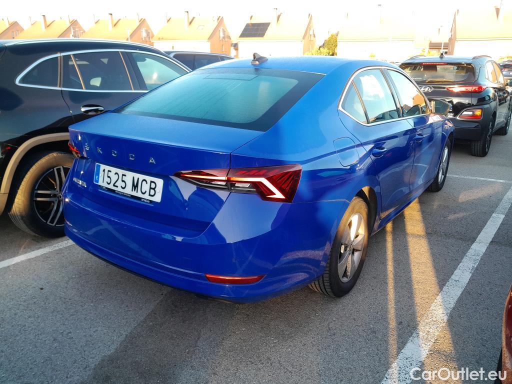  Skoda  Octavia SKODA  / 2020 / 5P / berlina con portón 2.0 TDI 110kW (150CV) Manual Ambition #12