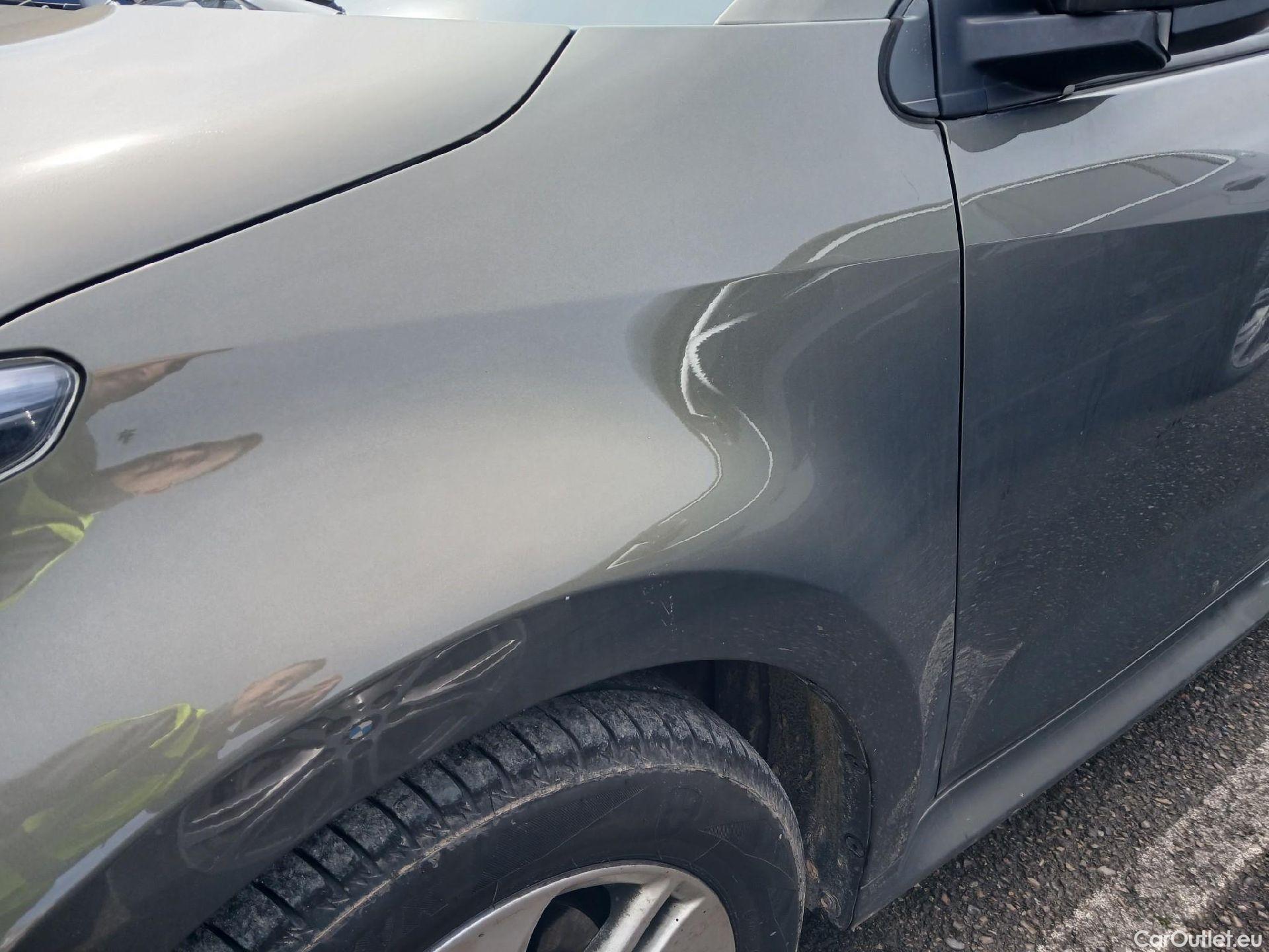  Toyota  Yaris TOYOTA  / 2020 / 5P / berlina con portón 1.5 125 S-Edition #11