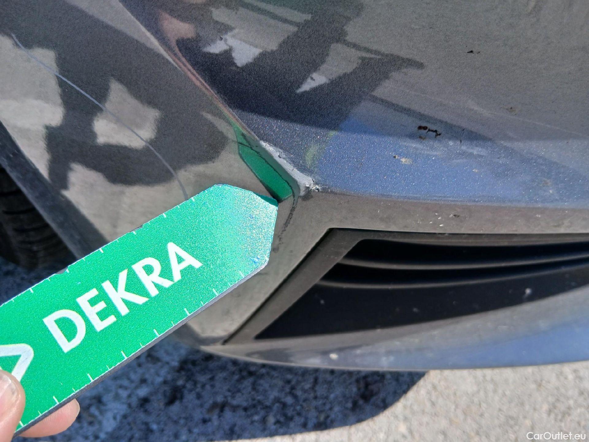  Skoda  Fabia SKODA  / 2021 / 5P / berlina con portón 1.0 TSI 70KW (95CV) Sport #4