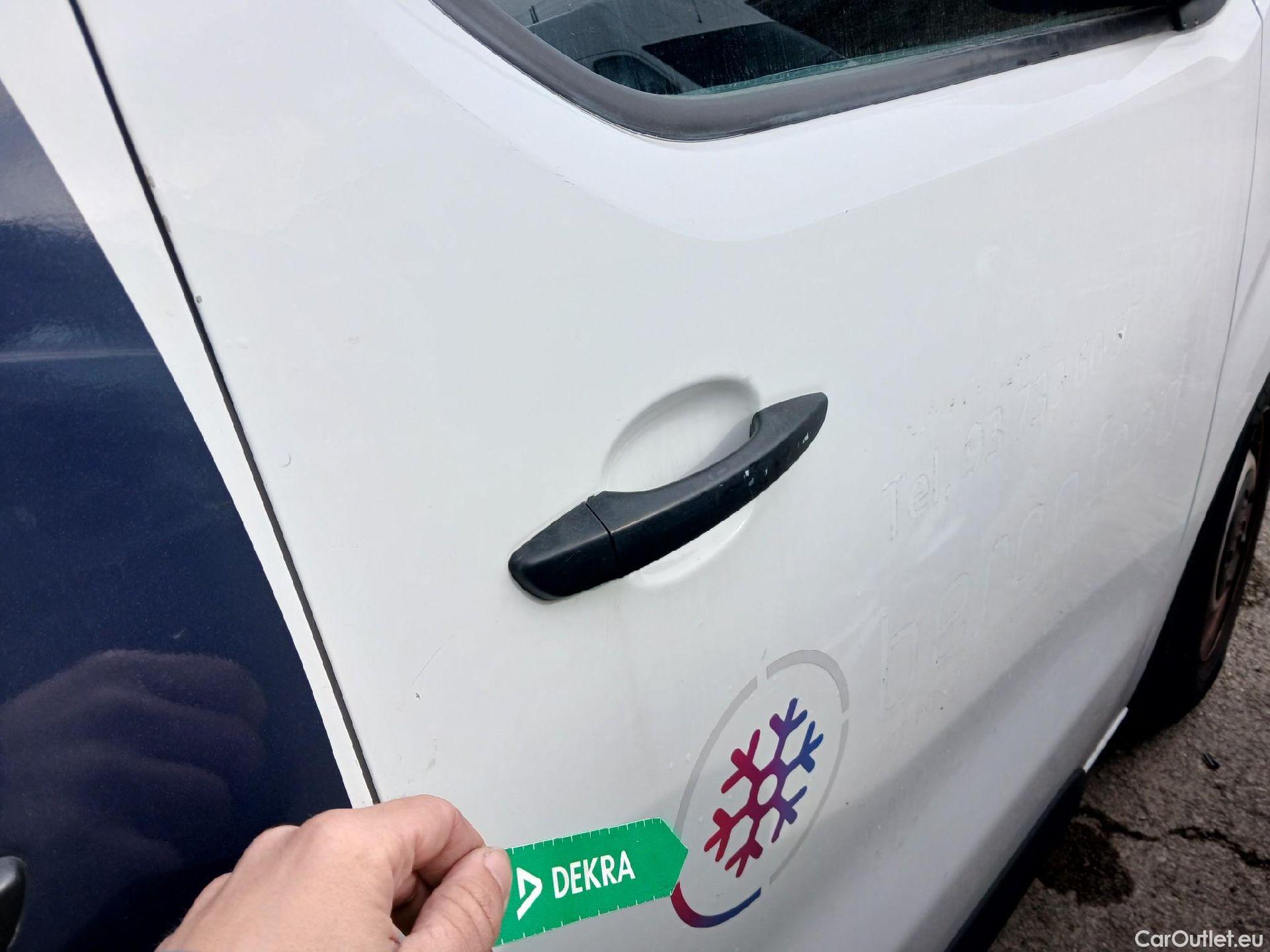  Citroen  Jumpy CITROEN  / 2016 / 4P / furgón Talla M BlueHDi 85KW (115CV) 6v Confort #13