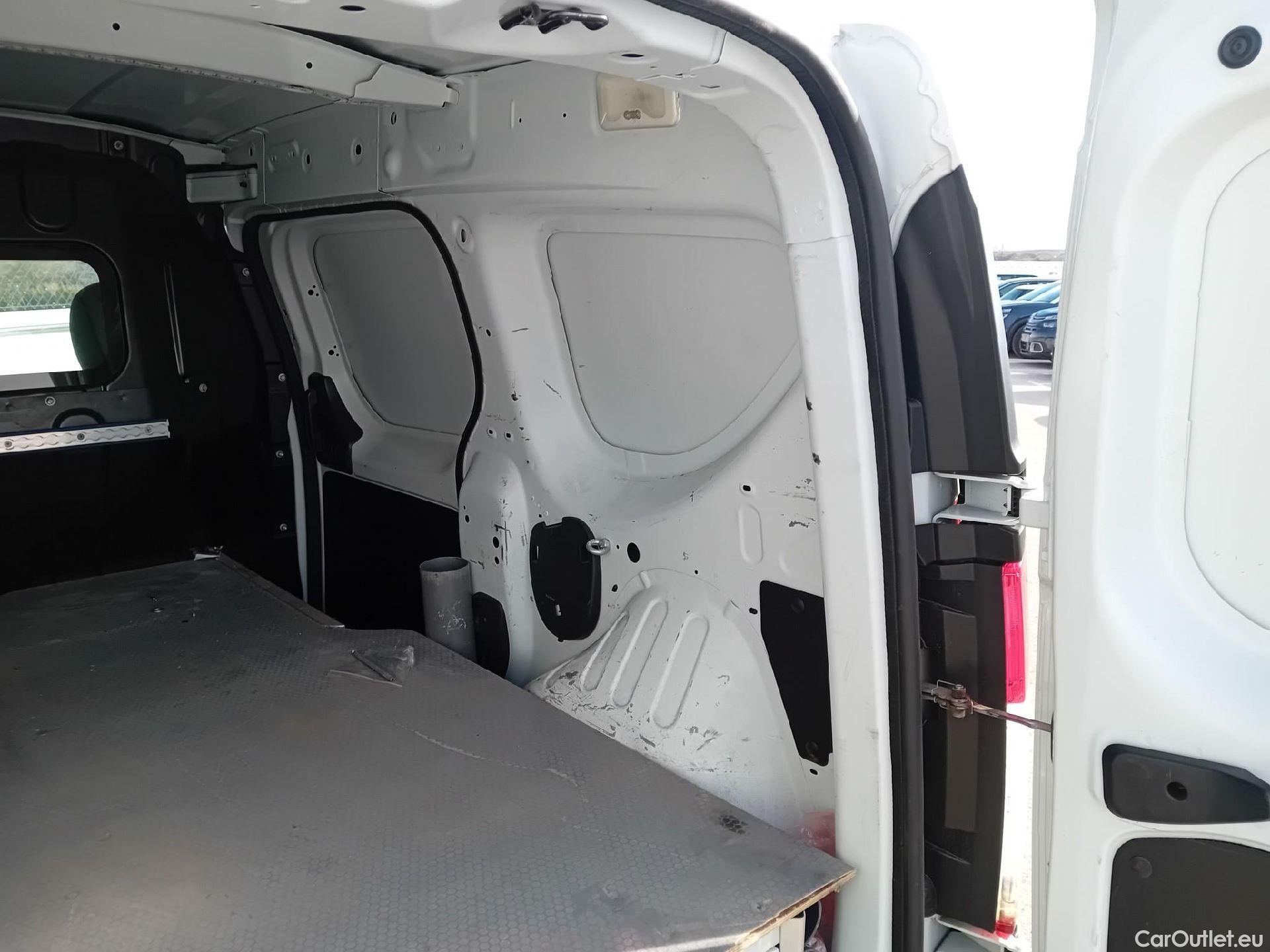  Dacia  Dokker DACIA  VU 4p 1G furgón derivado de Van Ambiance dCi 66kW (90CV) EU6 #14