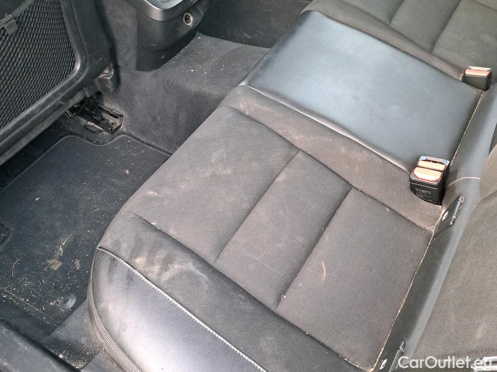  Volvo  V60 VOLVO  Cross Country / 2018 / 5P / familiar 2.0 D4 Auto AWD #12