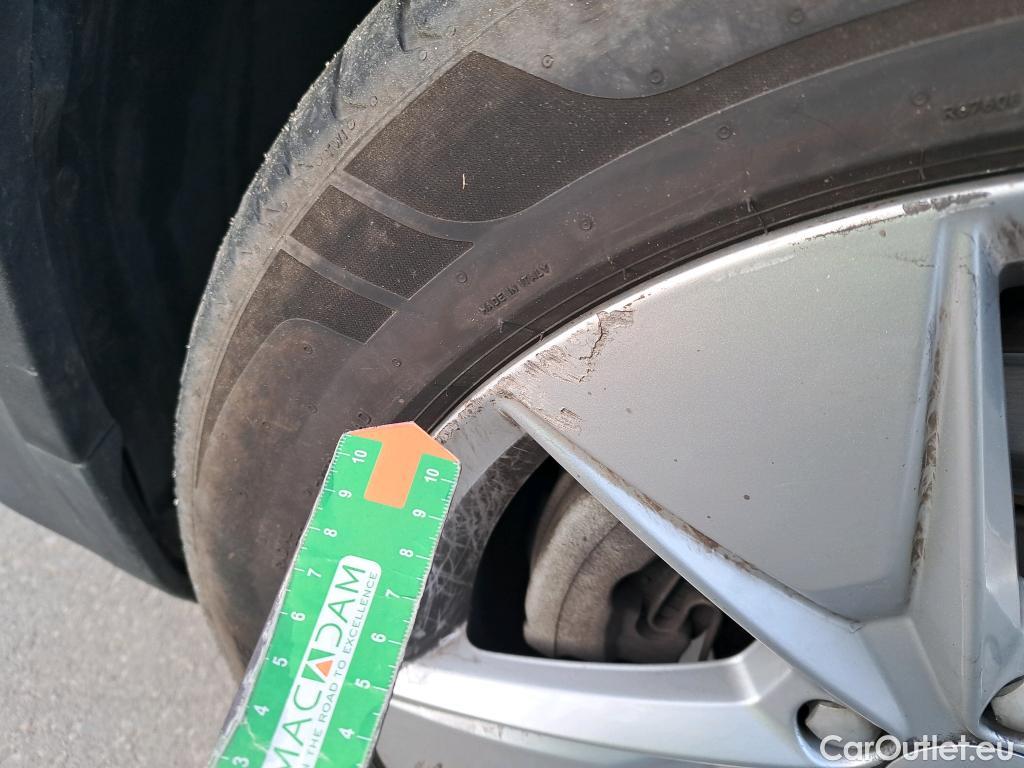  Volvo  V60 VOLVO  Cross Country / 2018 / 5P / familiar 2.0 D4 Auto AWD #15