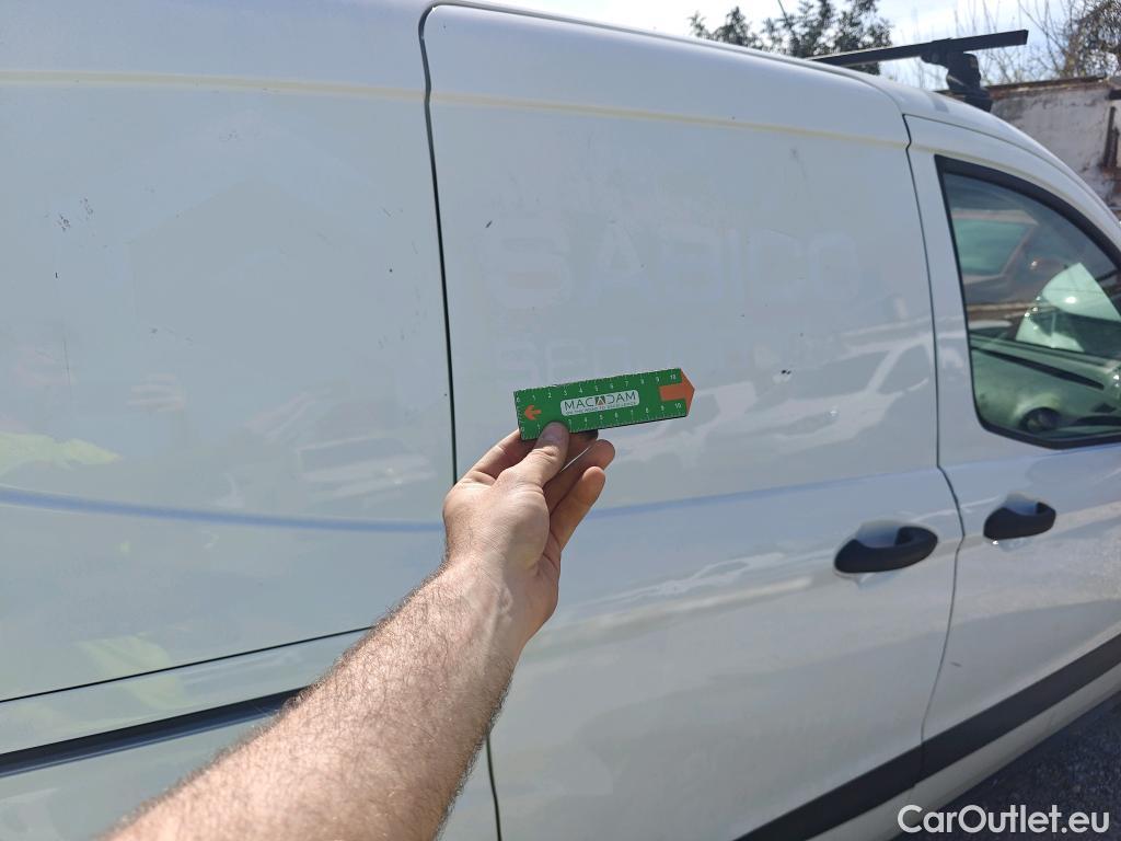  Ford  Transit FORD  Courier/2014/4P/furgón der.turis Van 1.5 TDCi 56kW Trend #28