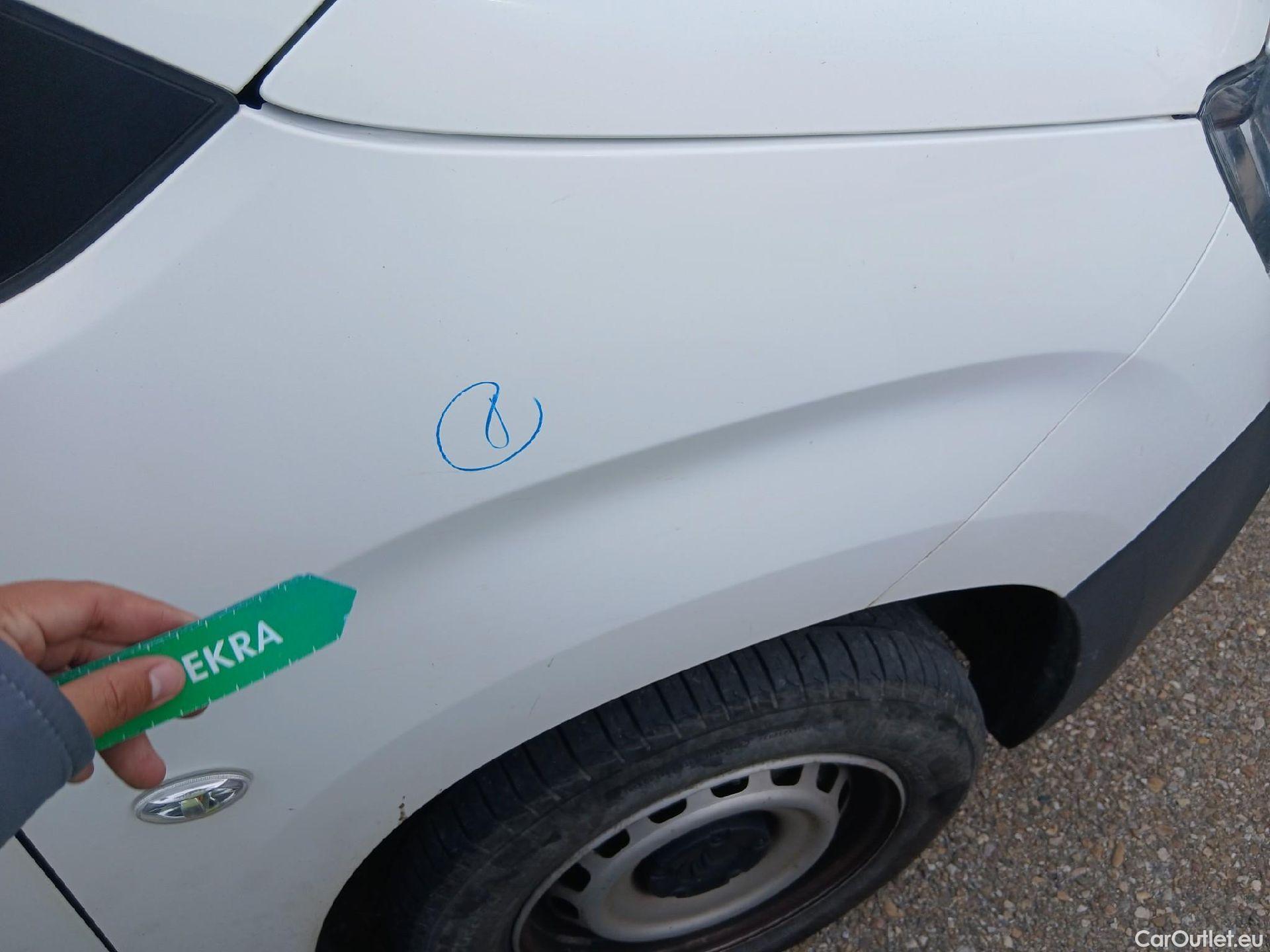  Citroen  Berlingo CITROEN  / 2018 / 3P / furgón derivado de turismo Talla M BlueHDi 100 CONTROL #37