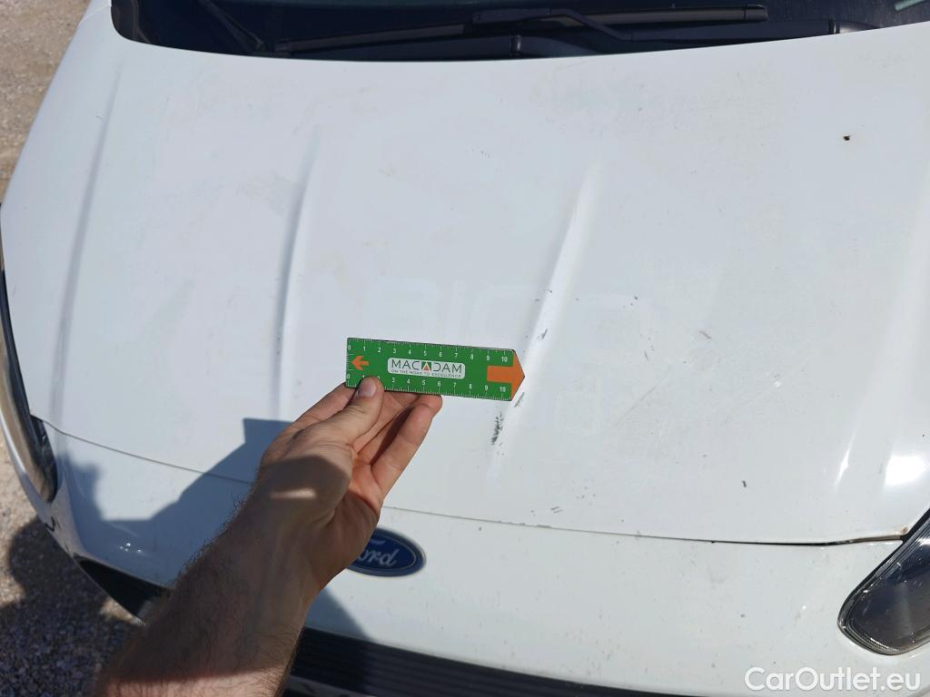  Ford  Transit FORD  Courier/2014/4P/furgón der.turis Van 1.5 TDCi 56kW Trend #25