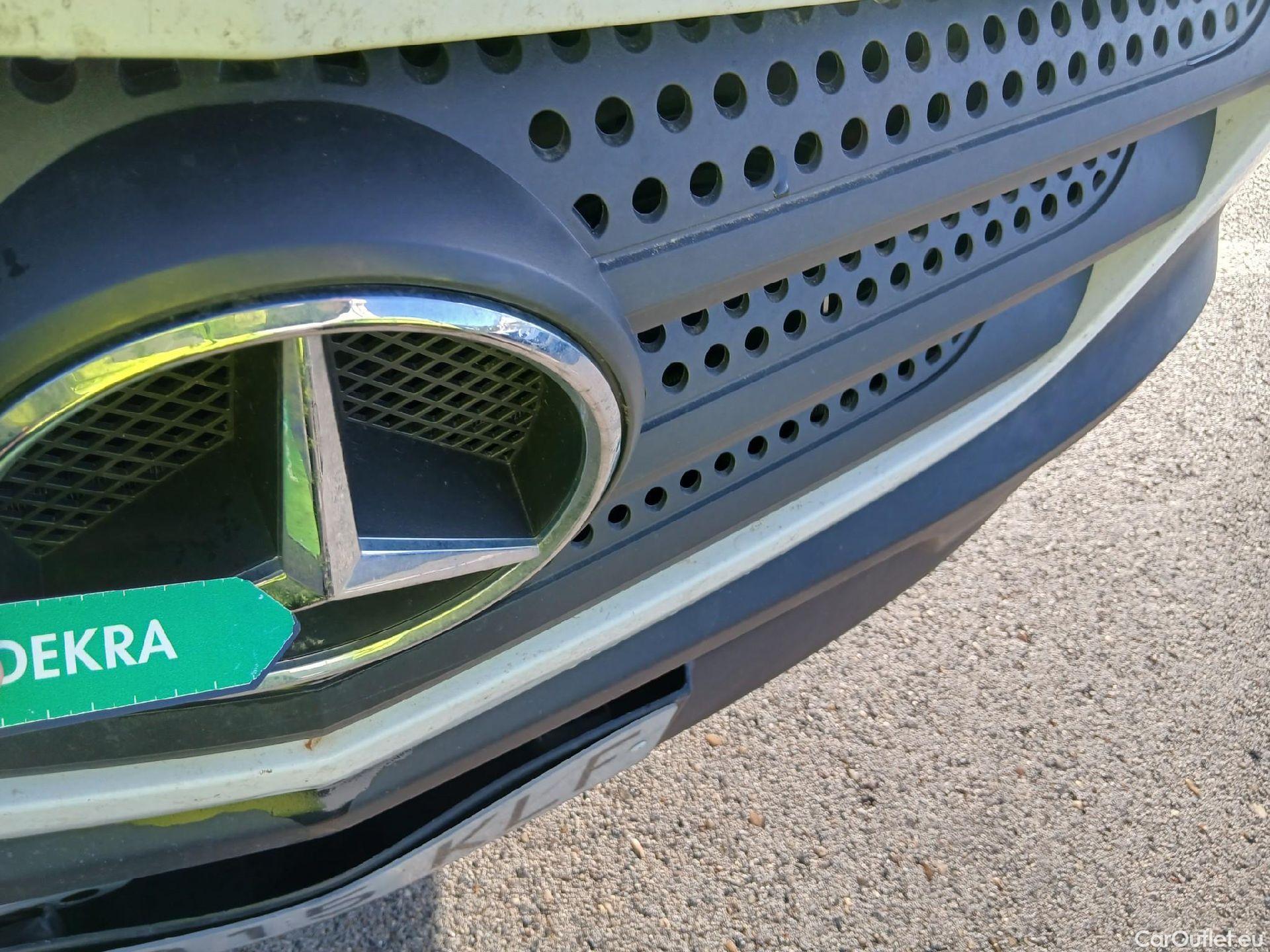  Mercedes  Sprinter MERCEDES-BENZ  / 2013 / 4P / furgón 311 CDI MEDIO 3.5T T. ALTO #16