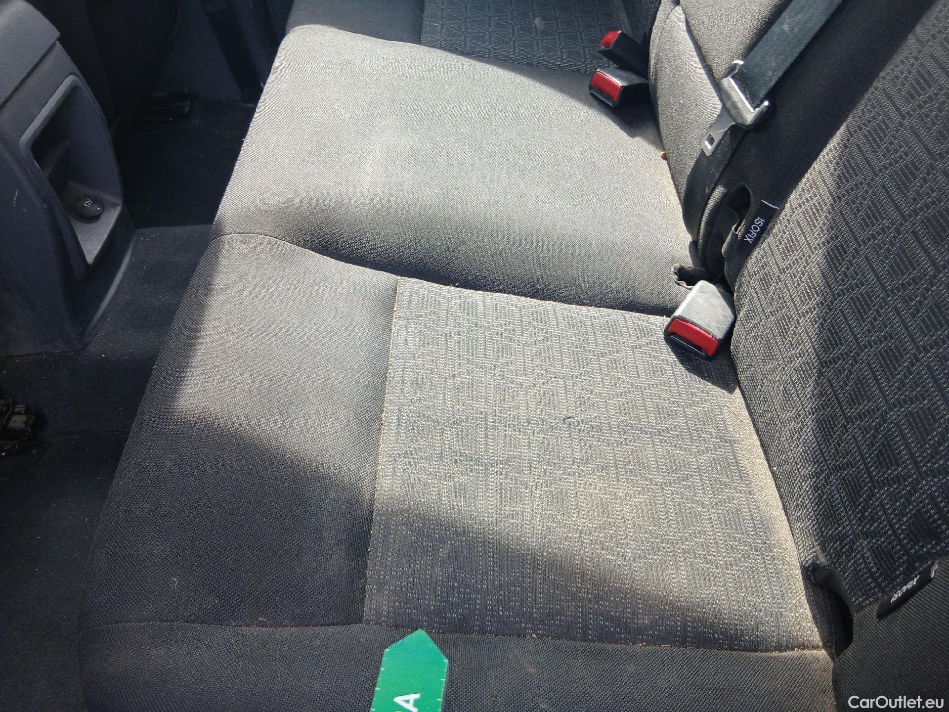  Ford  Ranger FORD  VU 4p 6G pickup 2.2 TDCi 118kW 4x4 Doble Cab. XL S/S #28