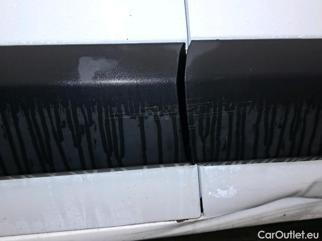  Citroen  Berlingo CITROEN  / 2018 / 4P / combi Talla M BlueHDi 100 LIVE (AC) #86