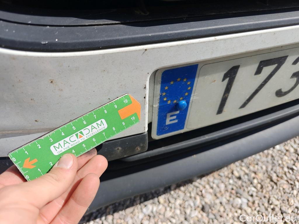  Ford  Transit FORD  Courier/2014/4P/furgón der.turis Van 1.5 TDCi 56kW Trend #55