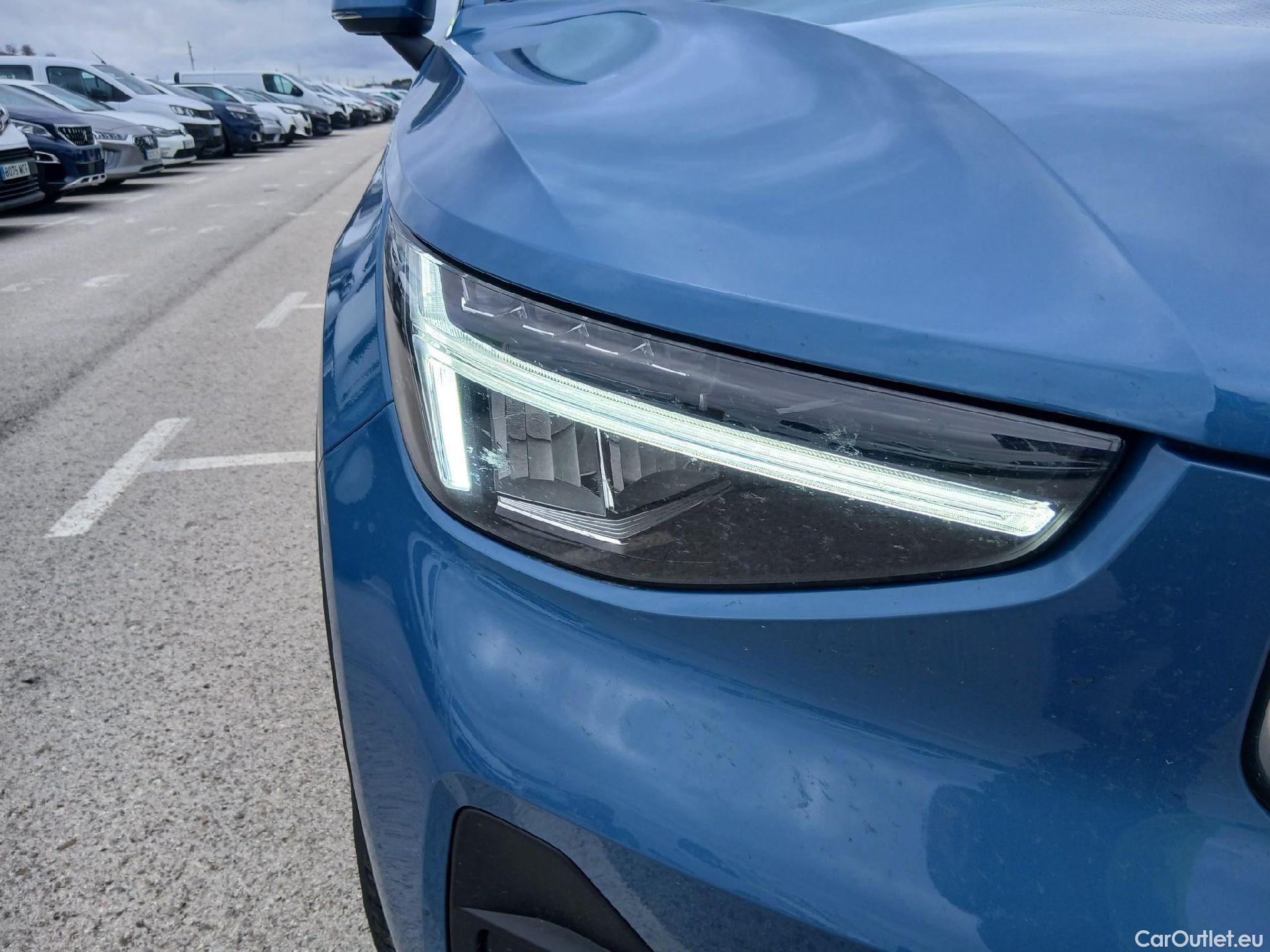  Volvo  XC 40 VOLVO XC40 / 2021 / 5P / todoterreno 1.5 T5 Recharge PHEV Plus Bright Auto #11