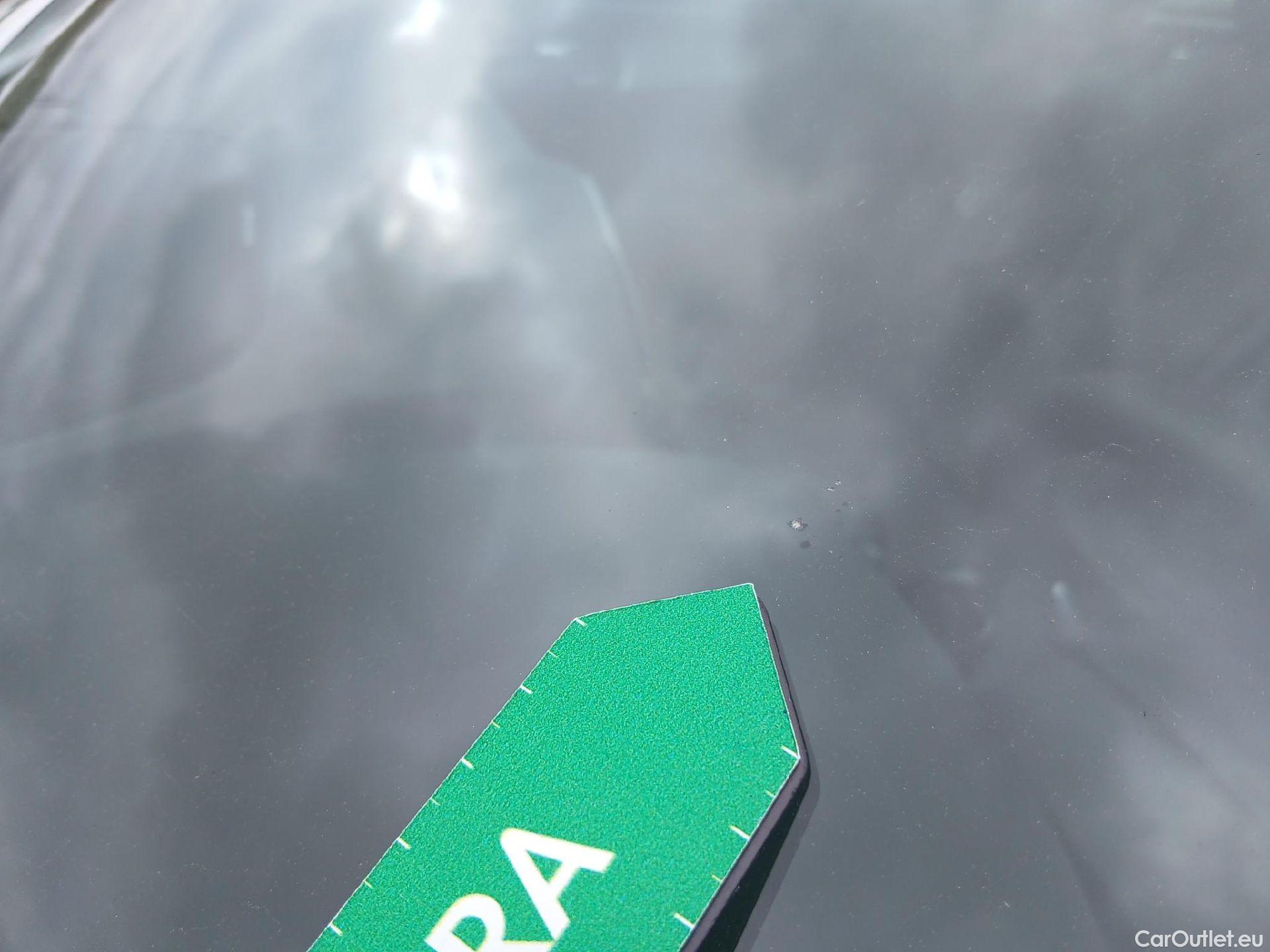  Volvo  XC 40 VOLVO XC40 / 2021 / 5P / todoterreno 1.5 T5 Recharge PHEV Plus Bright Auto #2