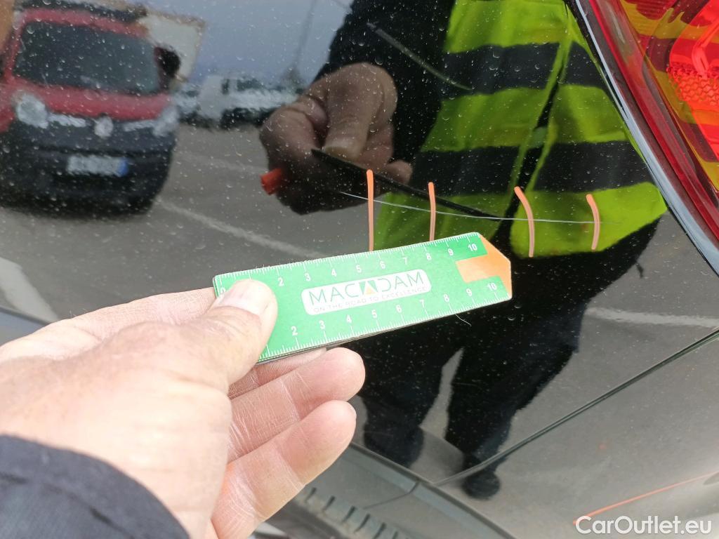  Volvo  XC 40 VOLVO XC40 / 2017 / 5P / todoterreno 2.0 B4 G Momentum Pro Auto #4