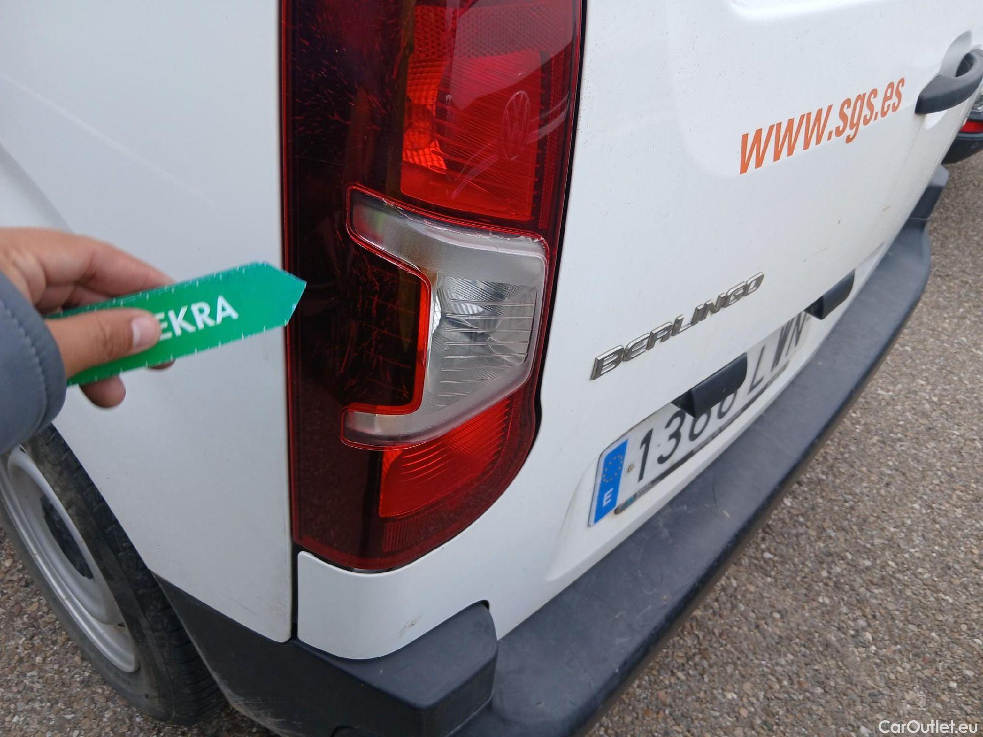  Citroen  Berlingo CITROEN  / 2018 / 3P / furgón derivado de turismo Talla M BlueHDi 100 CONTROL #22