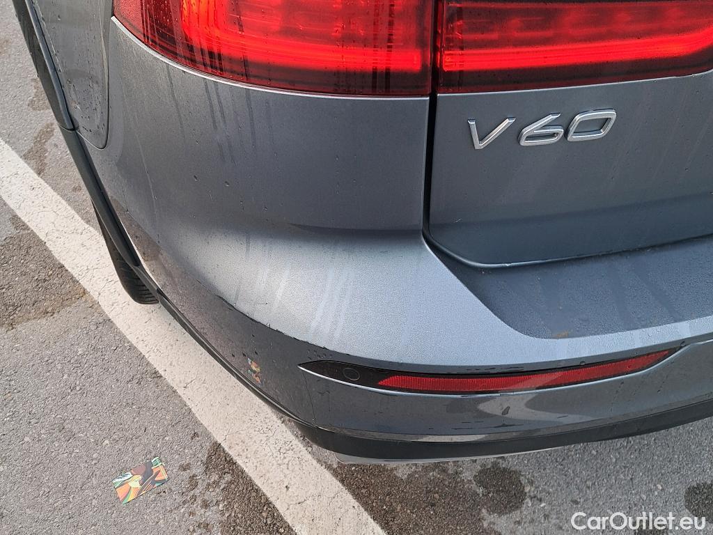  Volvo  V60 VOLVO  Cross Country / 2018 / 5P / familiar 2.0 D4 Auto AWD #5