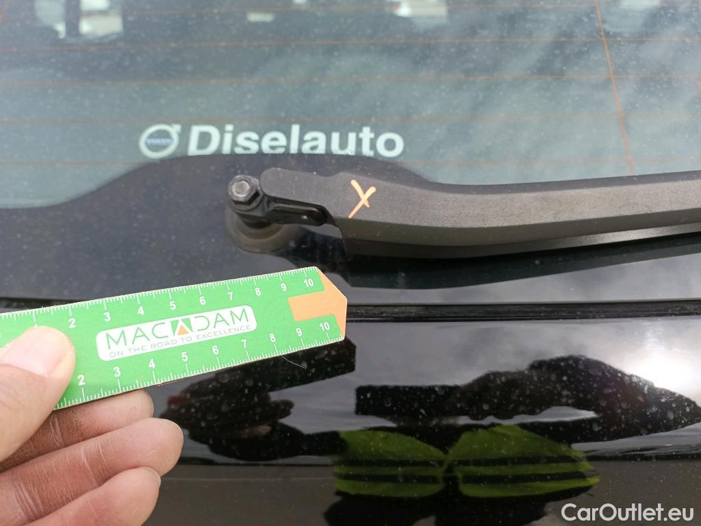  Volvo  XC 40 VOLVO XC40 / 2017 / 5P / todoterreno 2.0 B4 G Momentum Pro Auto #29