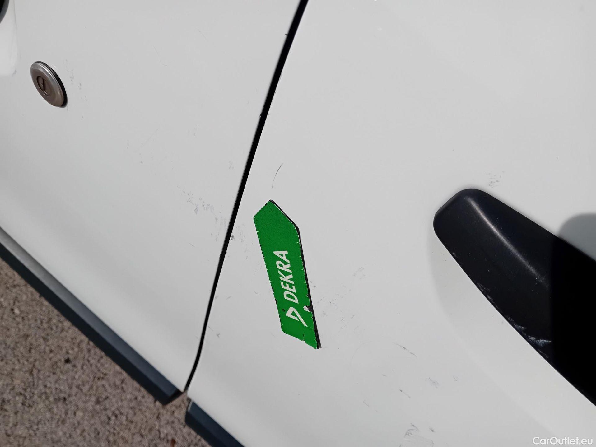  Dacia  Dokker DACIA  VU 4p 1G furgón derivado de Van Ambiance dCi 66kW (90CV) EU6 #29