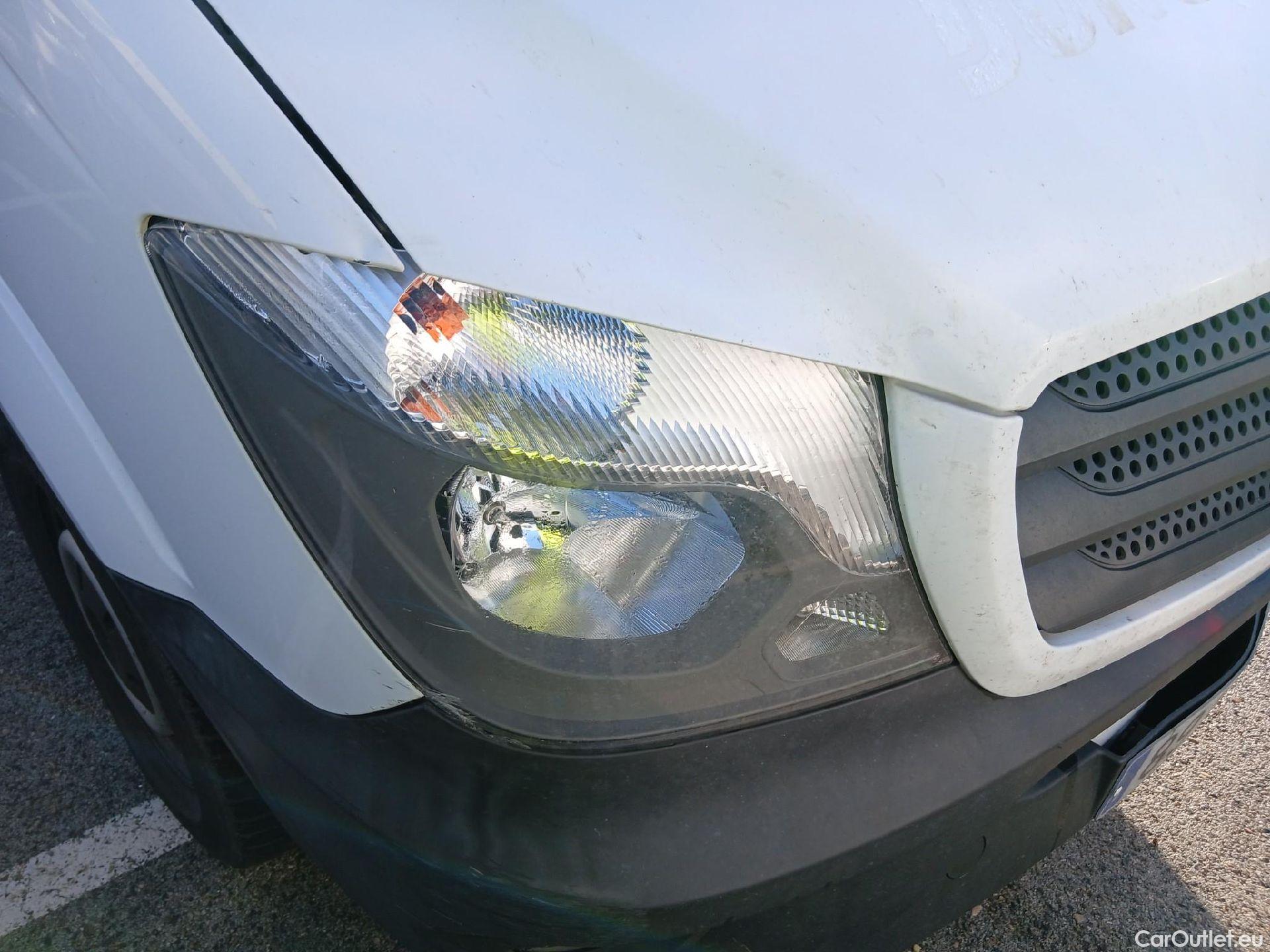  Mercedes  Sprinter MERCEDES-BENZ  / 2013 / 4P / furgón 311 CDI MEDIO 3.5T T. ALTO #10