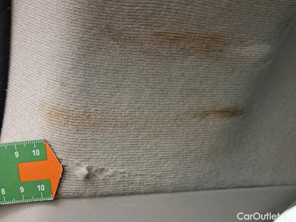  Citroen  Berlingo CITROEN  / 2018 / 4P / combi Talla M BlueHDi 100 LIVE (AC) #62