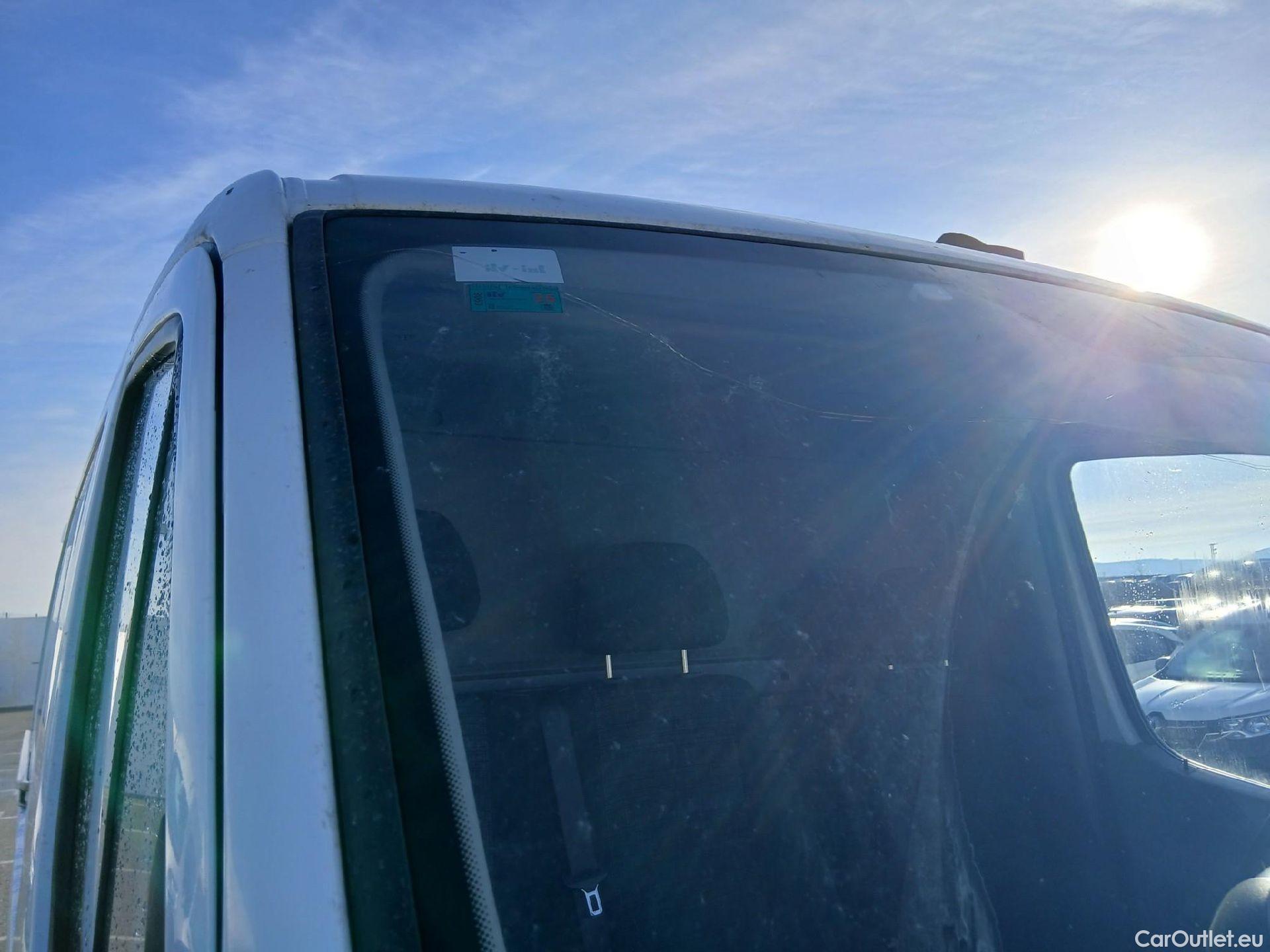  Mercedes  Sprinter MERCEDES-BENZ  / 2013 / 4P / furgón 311 CDI MEDIO 3.5T T. ALTO #6