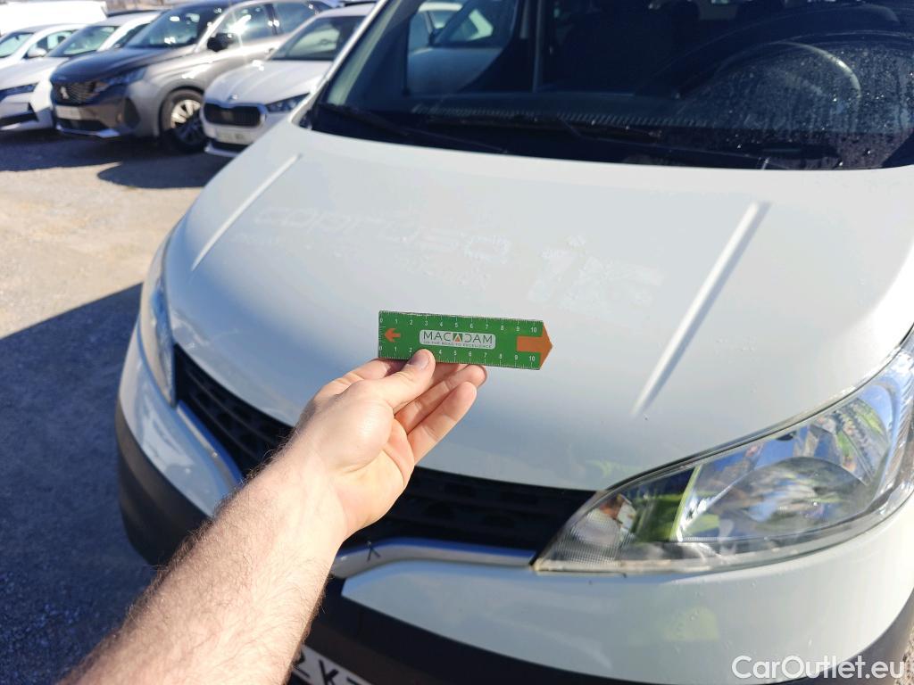  Nissan  NV200 NISSAN  / 2009 / 5P / combi 5pl. 1.5dCi 66kW (90CV) PRO (N1) #21