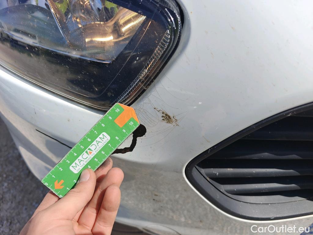  Ford  Transit FORD  Courier/2014/4P/furgón der.turis Van 1.5 TDCi 56kW Trend #56