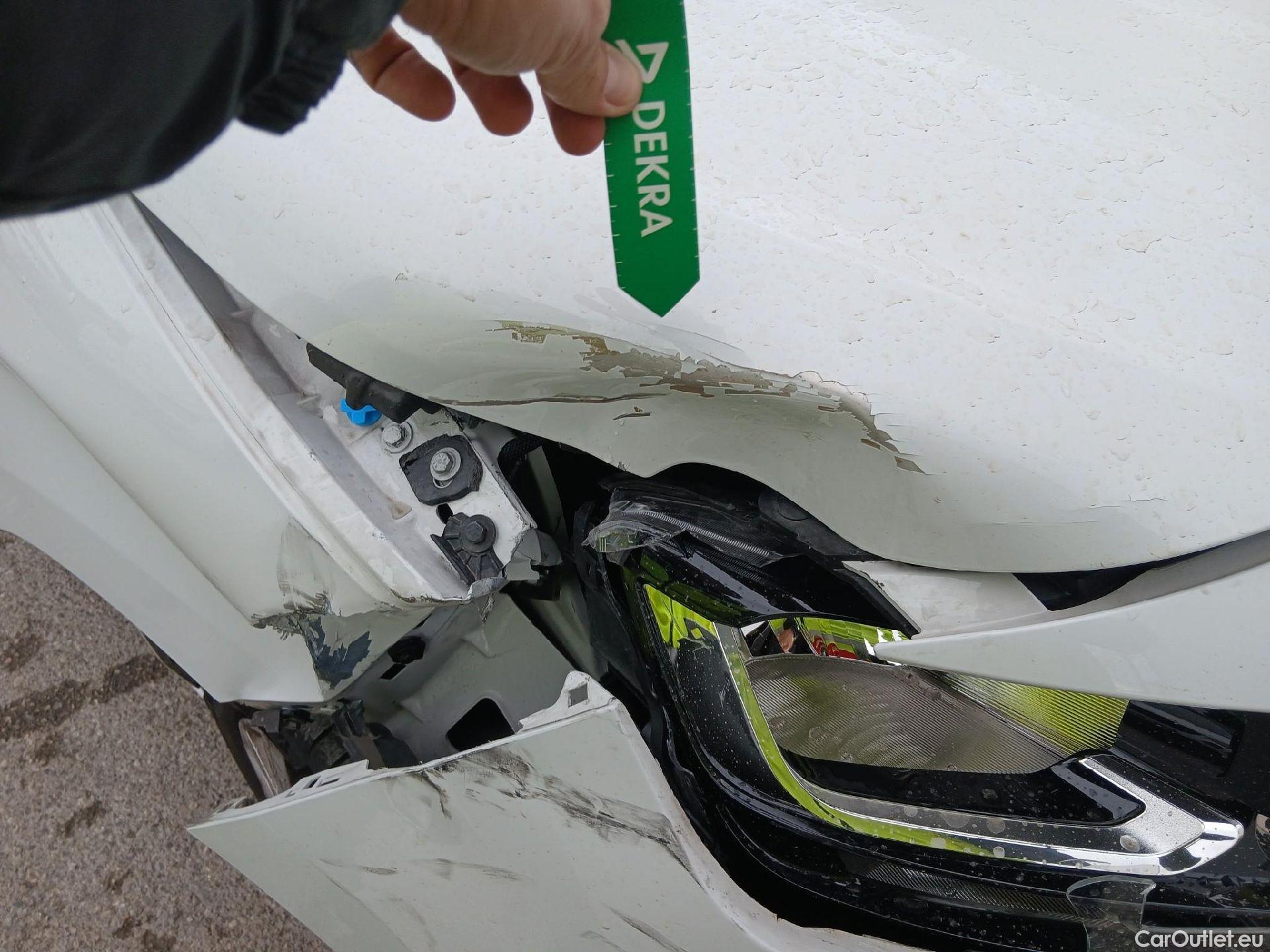  Land Rover  Discovery FIAT Doblò / 2022 / 5P / combi Combi (N1) BlueHDi 1.5 L 100CV (AC)  #10