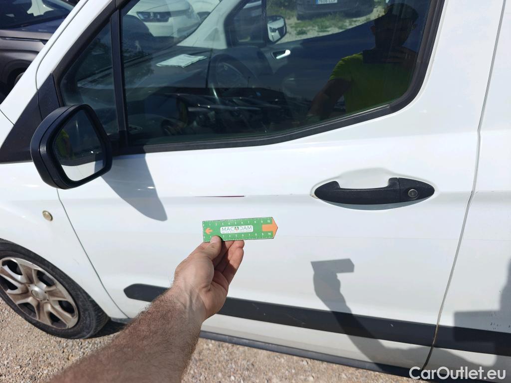  Ford  Transit FORD  Courier/2014/4P/furgón der.turis Van 1.5 TDCi 56kW Trend #26