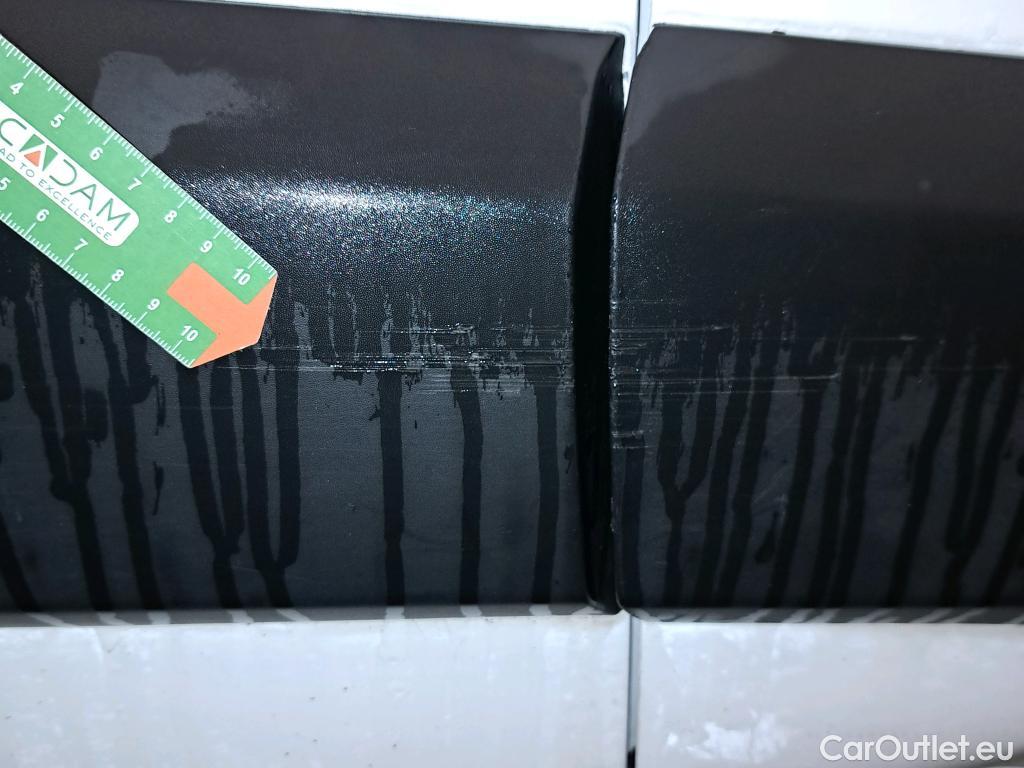  Citroen  Berlingo CITROEN  / 2018 / 4P / combi Talla M BlueHDi 100 LIVE (AC) #87