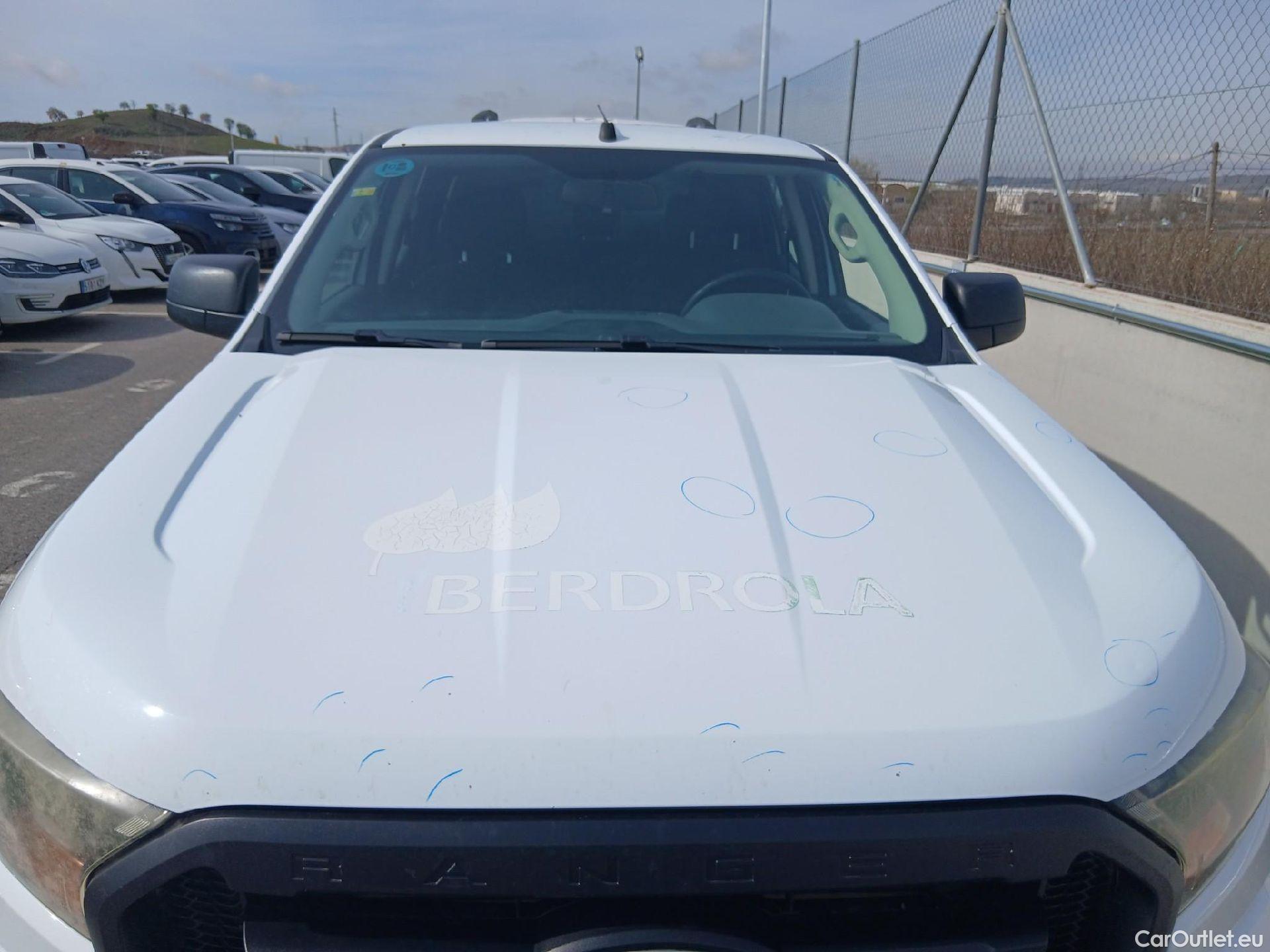  Ford  Ranger FORD  VU 4p 6G pickup 2.2 TDCi 118kW 4x4 Doble Cab. XL S/S #4