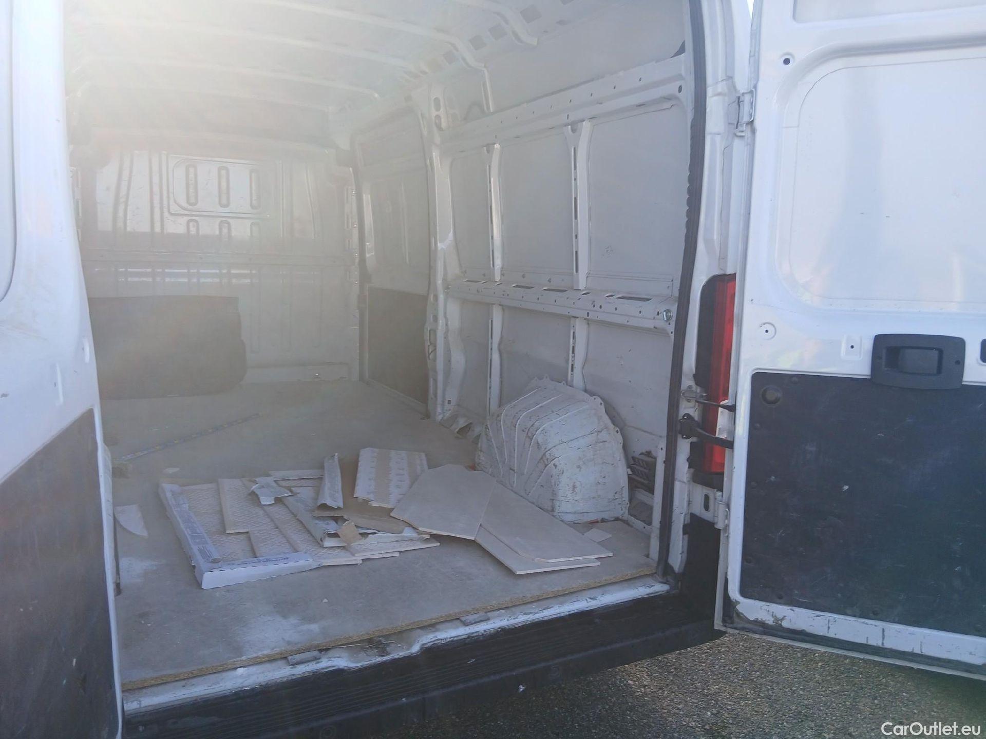  Citroen  Jumper  Furgon Gran Volumen 35 L3H2 BlueHDi 140 2.2 BlueHDi 140CV MT6 E6d #1