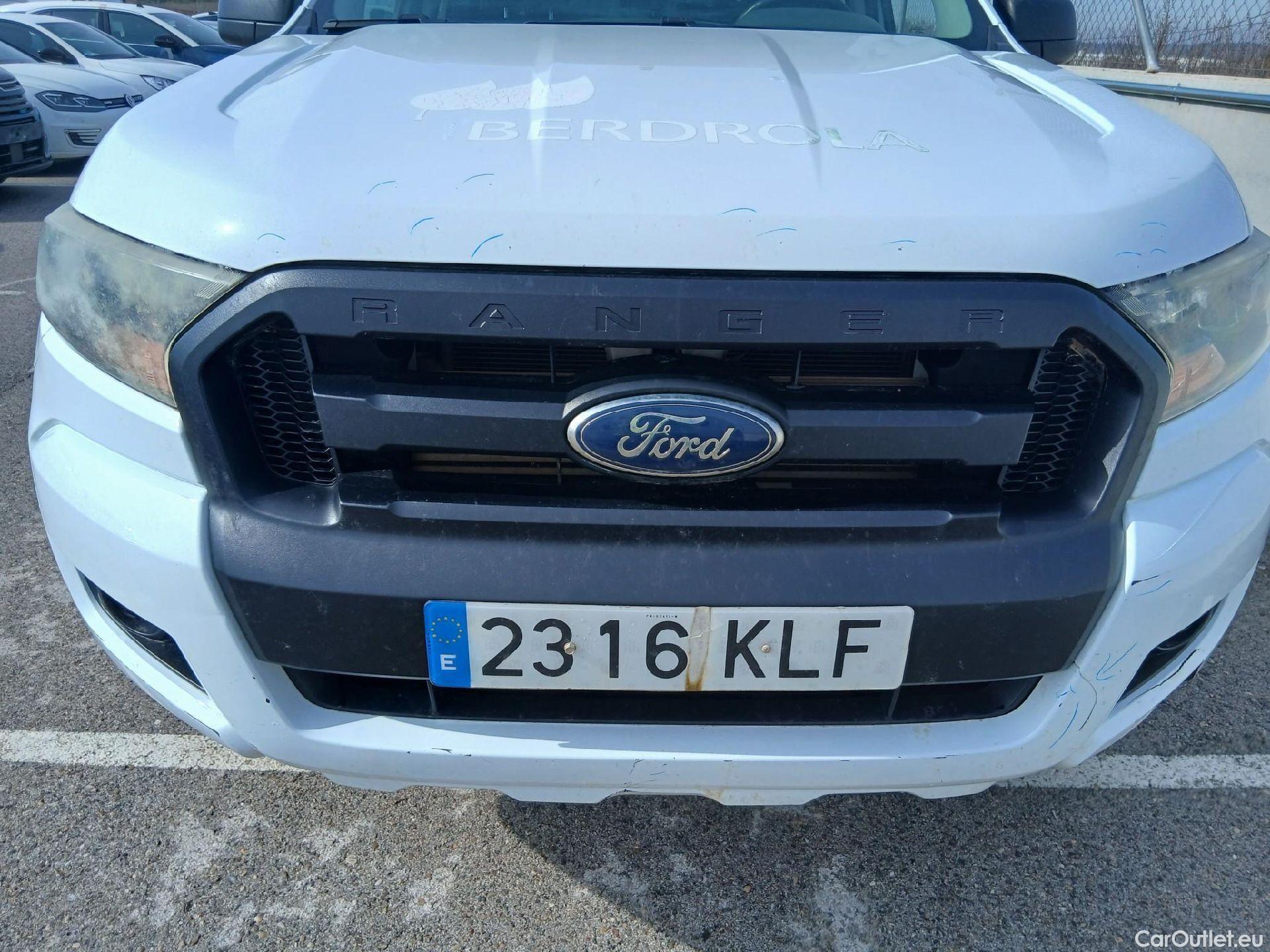 Ford  Ranger FORD  VU 4p 6G pickup 2.2 TDCi 118kW 4x4 Doble Cab. XL S/S #14