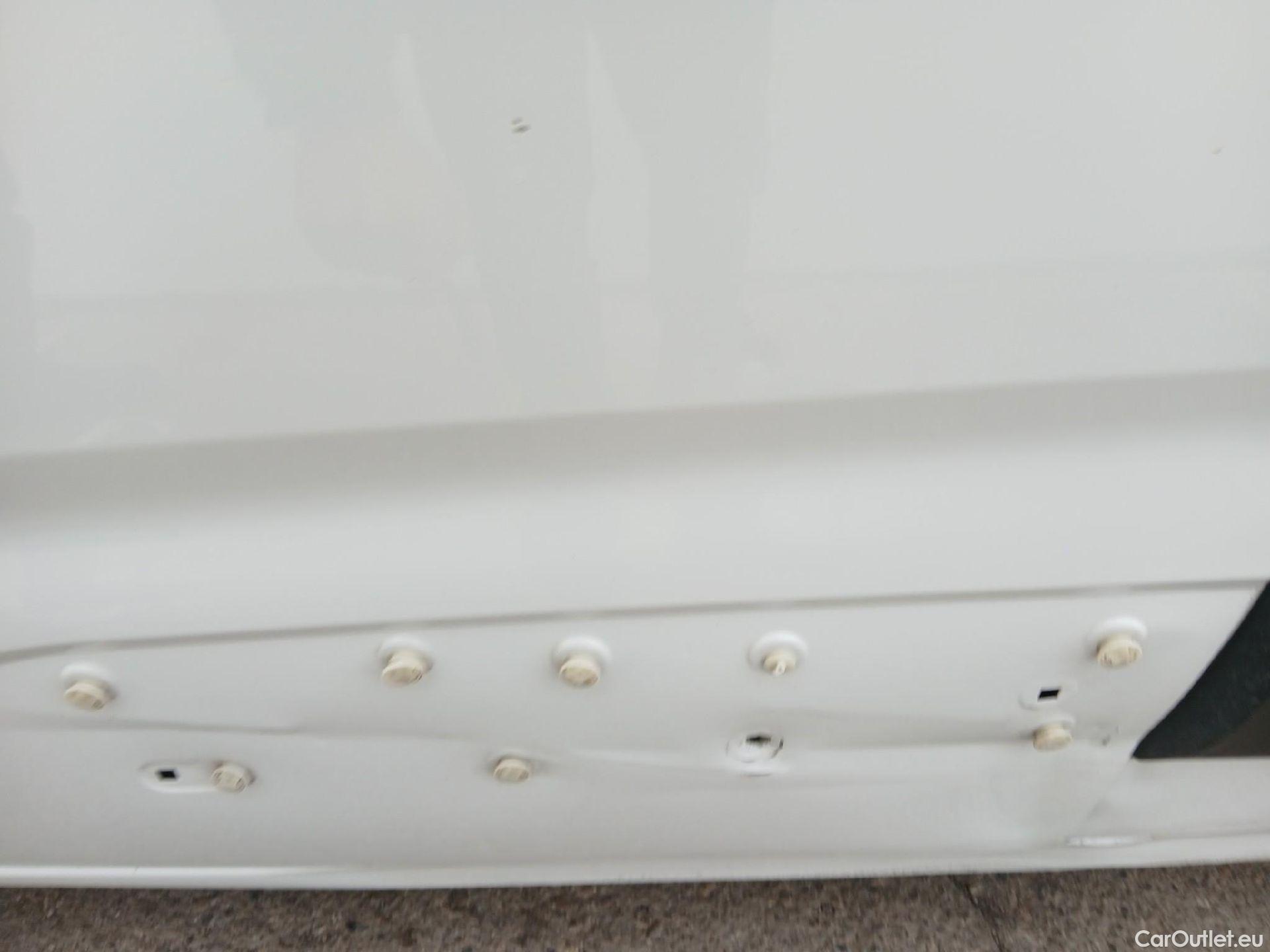  Land Rover  Discovery FIAT Doblò / 2022 / 5P / combi Combi (N1) BlueHDi 1.5 L 100CV (AC)  #12