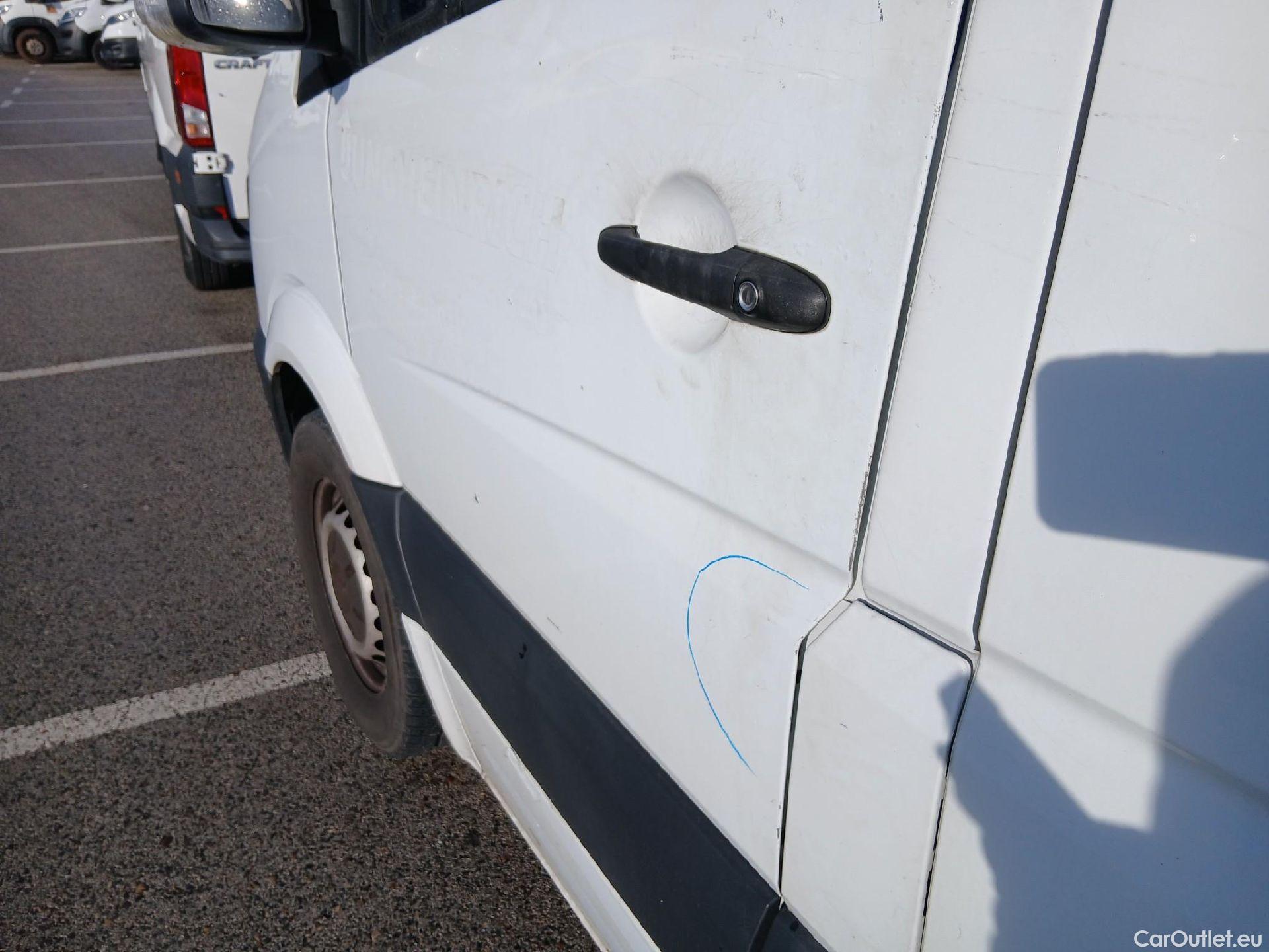  Mercedes  Sprinter MERCEDES-BENZ  / 2013 / 4P / furgón 311 CDI MEDIO 3.5T T. ALTO #21