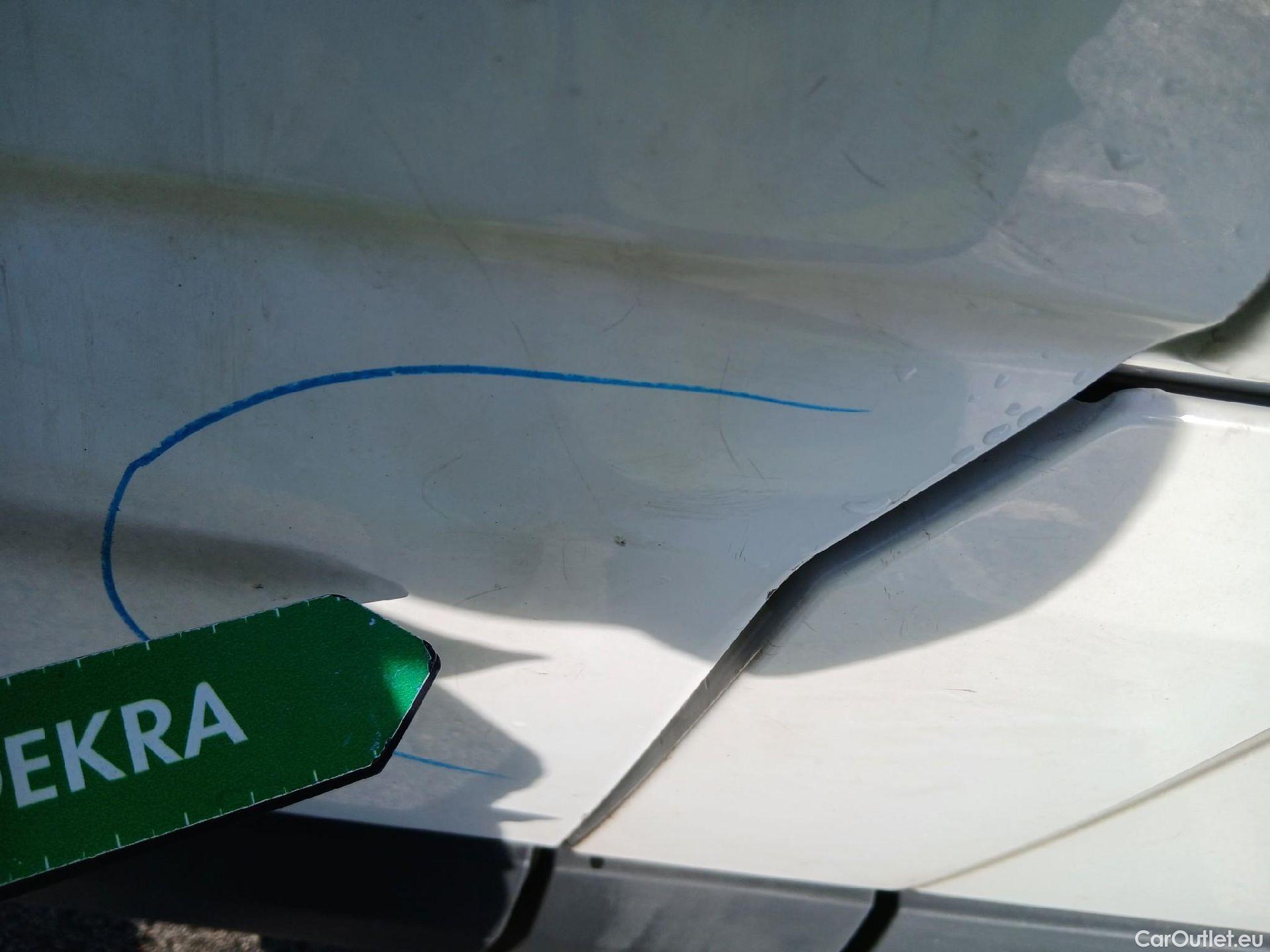  Mercedes  Sprinter MERCEDES-BENZ  / 2013 / 4P / furgón 311 CDI MEDIO 3.5T T. ALTO #20