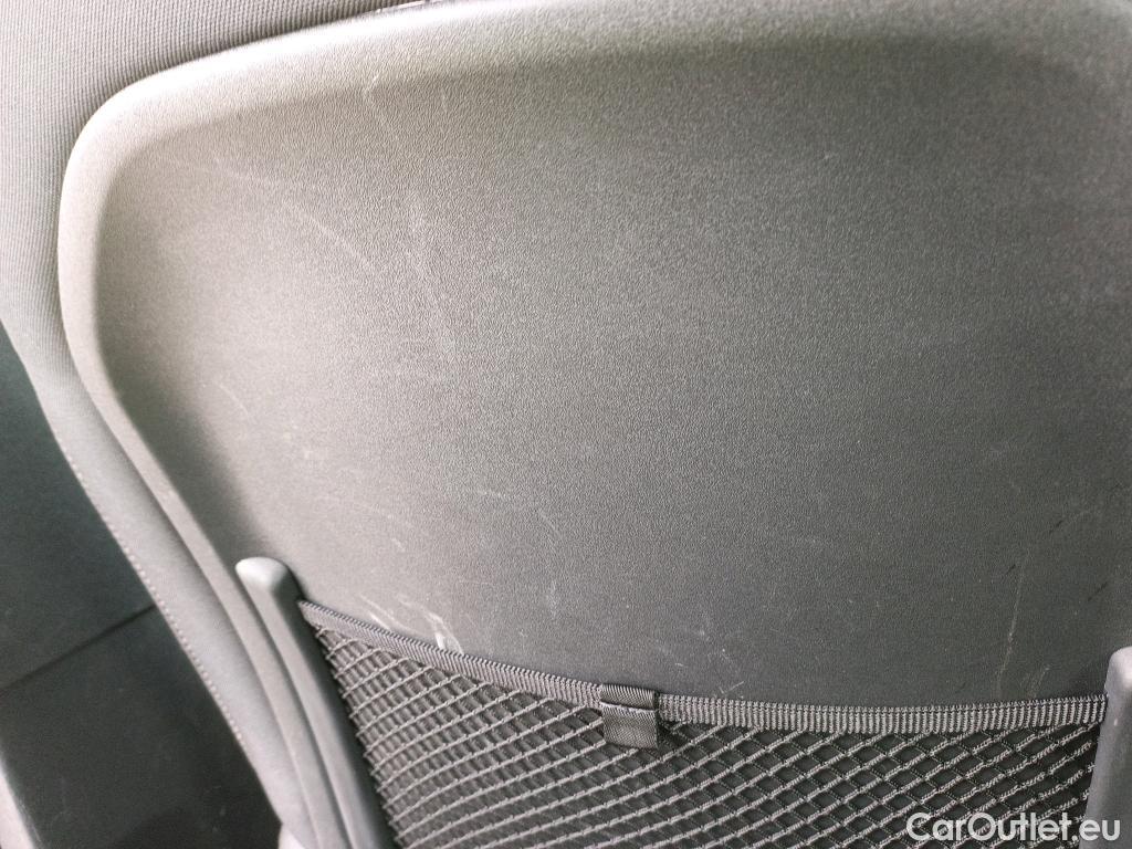  Volvo  XC 40 VOLVO XC40 / 2017 / 5P / todoterreno 2.0 B4 G Momentum Pro Auto #2