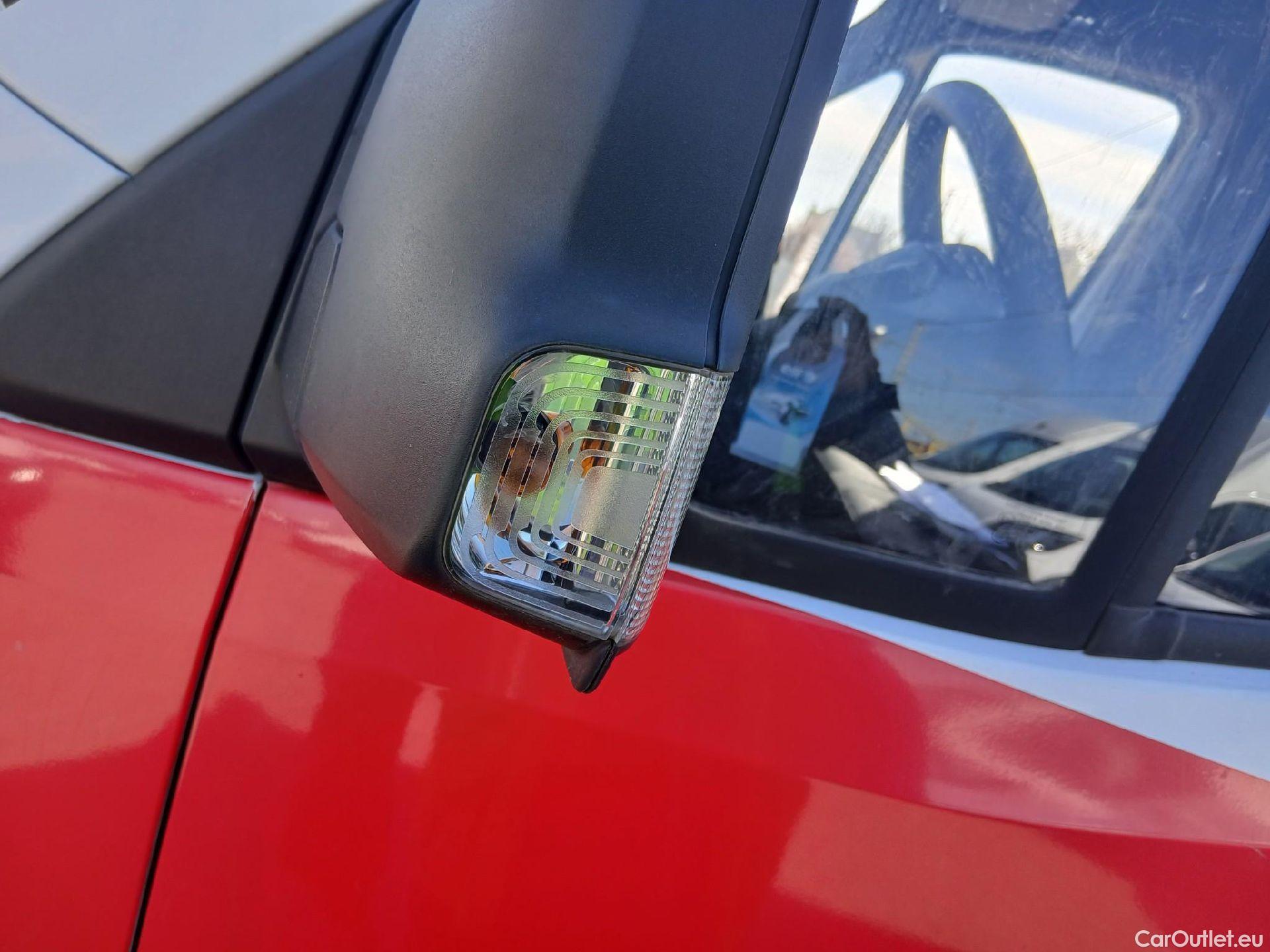  Mercedes  Sprinter MERCEDES-BENZ  / 2018 / 4P / furgón 316 CDI LARGO L 3.5T T.ALTO #20