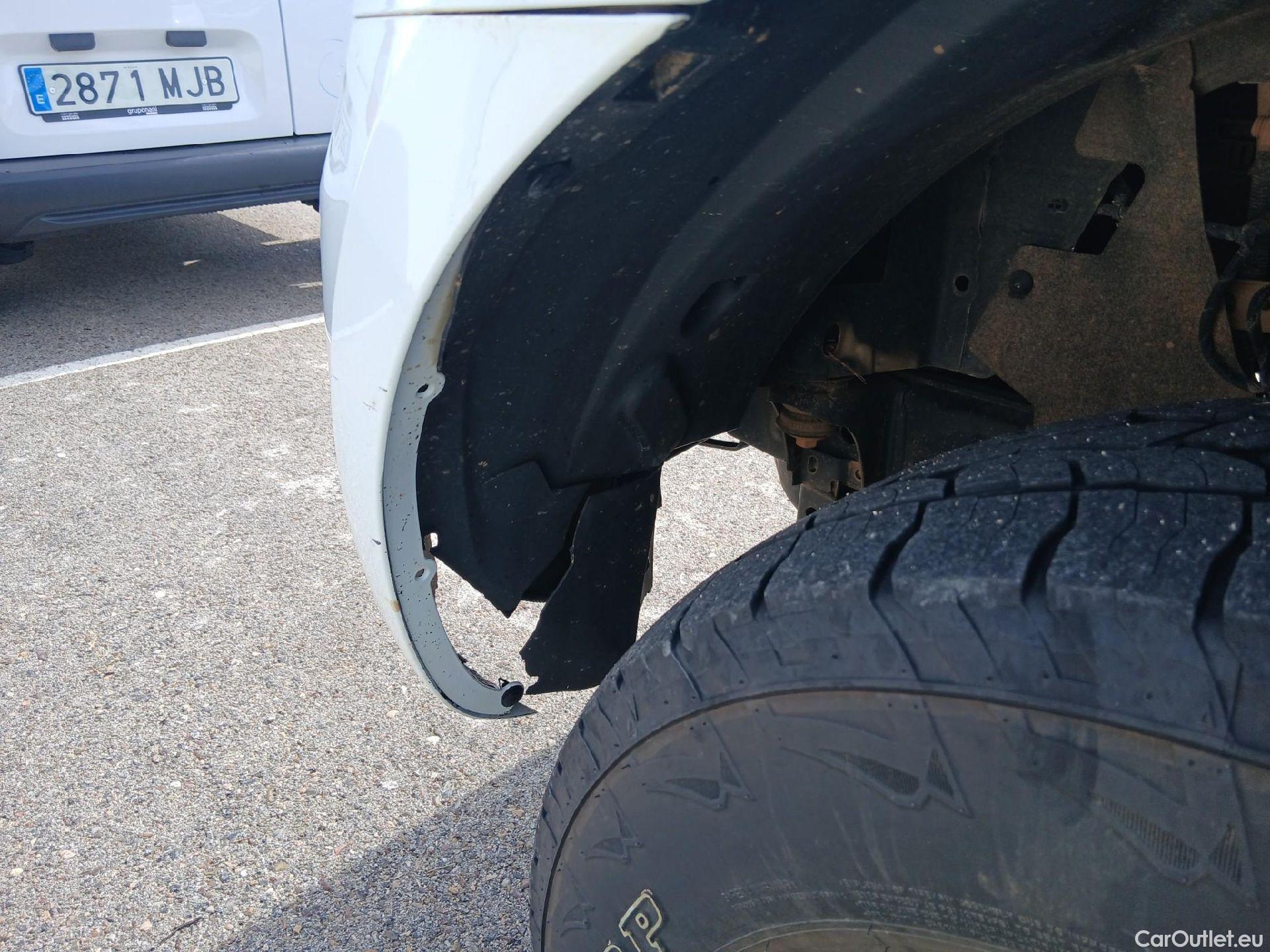  Ford  Ranger FORD  VU 4p 6G pickup 2.2 TDCi 118kW 4x4 Doble Cab. XL S/S #37