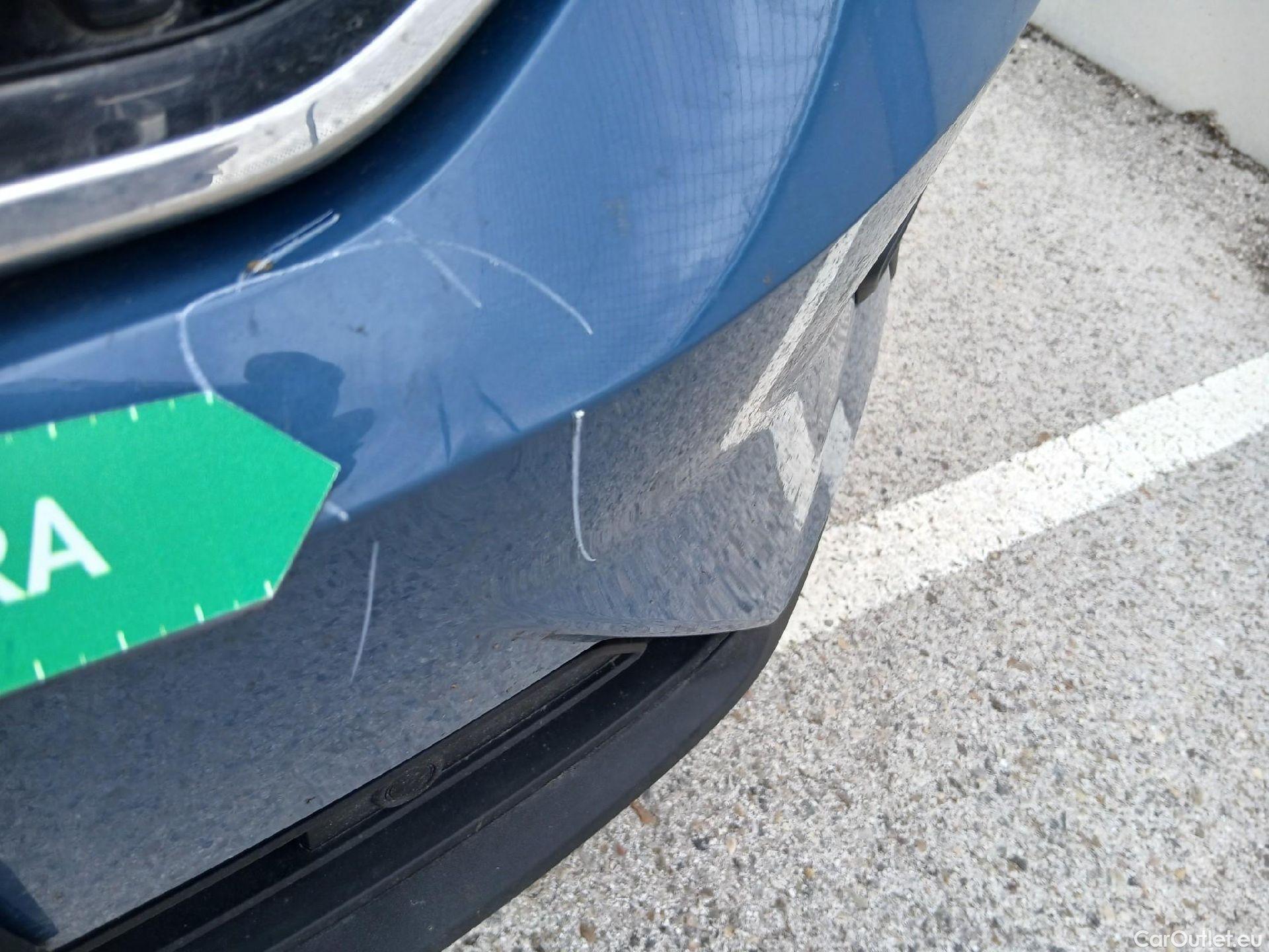  Volvo  XC 40 VOLVO XC40 / 2021 / 5P / todoterreno 1.5 T5 Recharge PHEV Plus Bright Auto #6