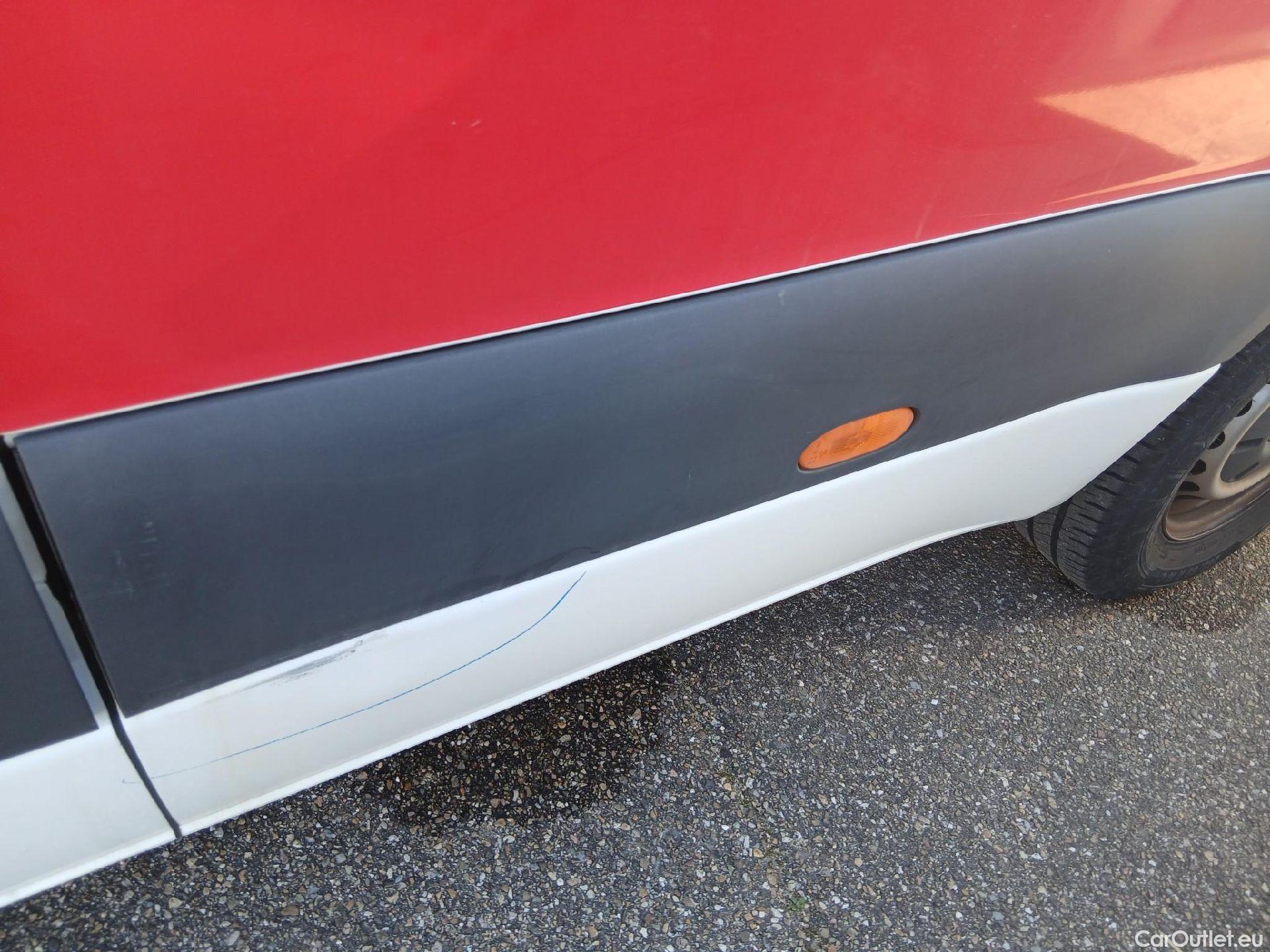  Mercedes  Sprinter MERCEDES-BENZ  / 2018 / 4P / furgón 316 CDI LARGO L 3.5T T.ALTO #25