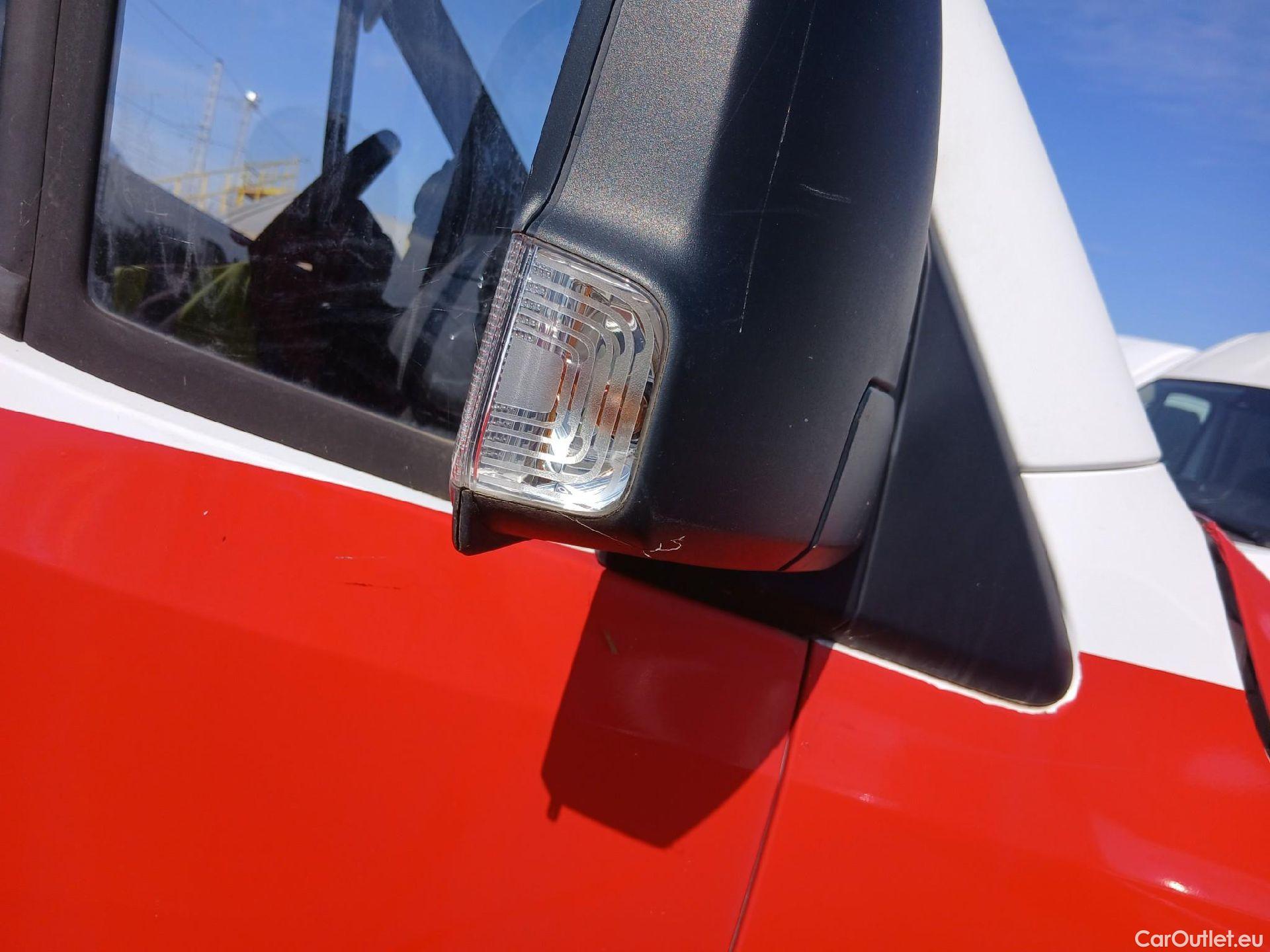  Mercedes  Sprinter MERCEDES-BENZ  / 2018 / 4P / furgón 316 CDI LARGO L 3.5T T.ALTO #44