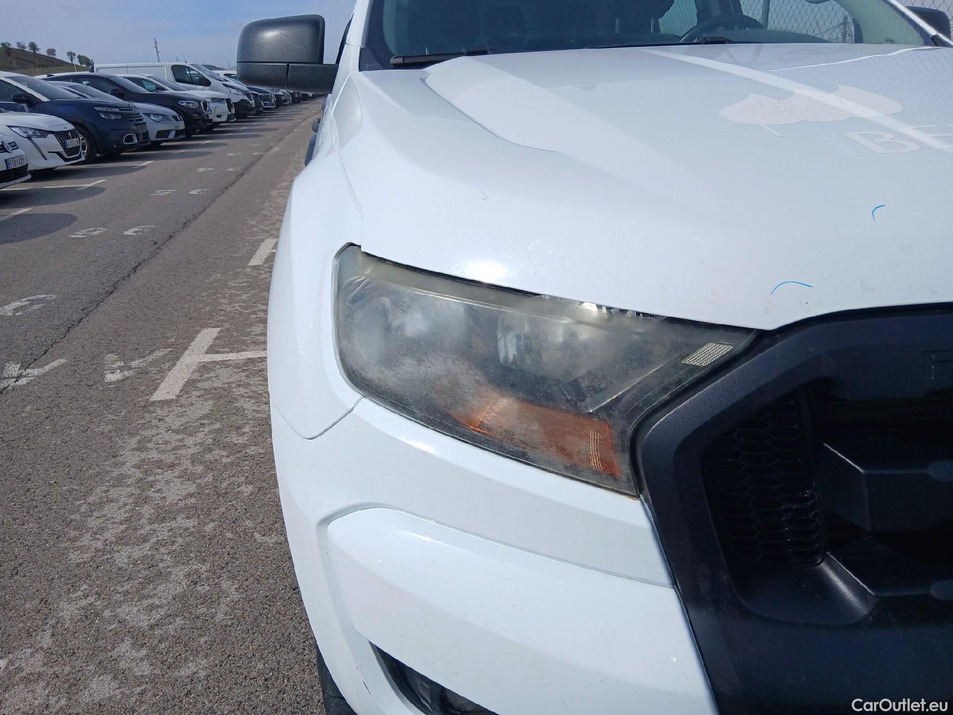  Ford  Ranger FORD  VU 4p 6G pickup 2.2 TDCi 118kW 4x4 Doble Cab. XL S/S #9