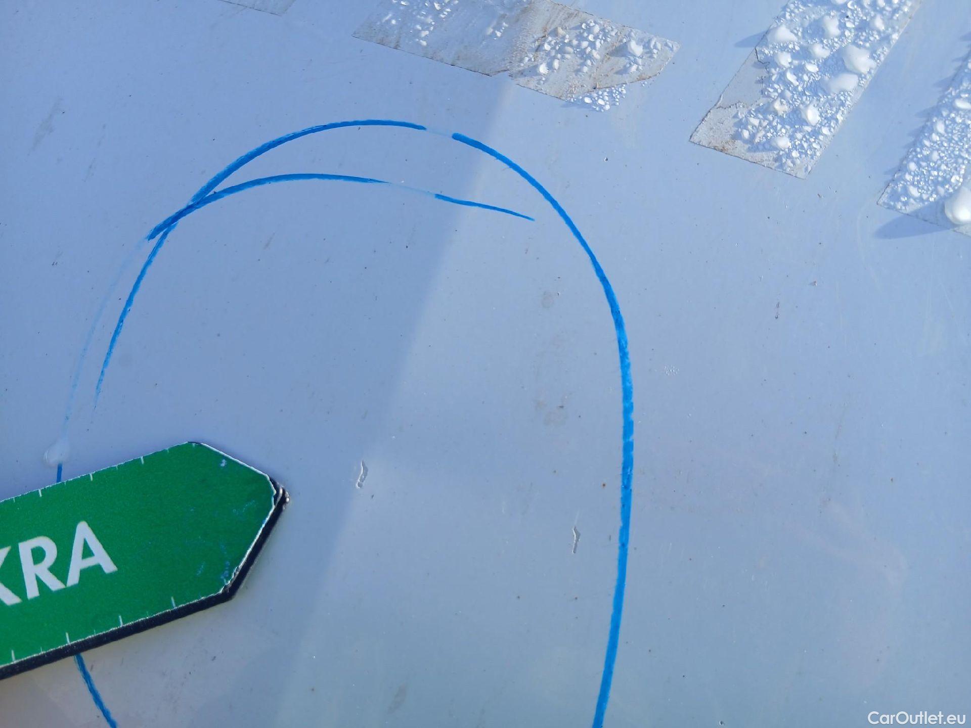  Mercedes  Sprinter MERCEDES-BENZ  / 2013 / 4P / furgón 311 CDI MEDIO 3.5T T. ALTO #8