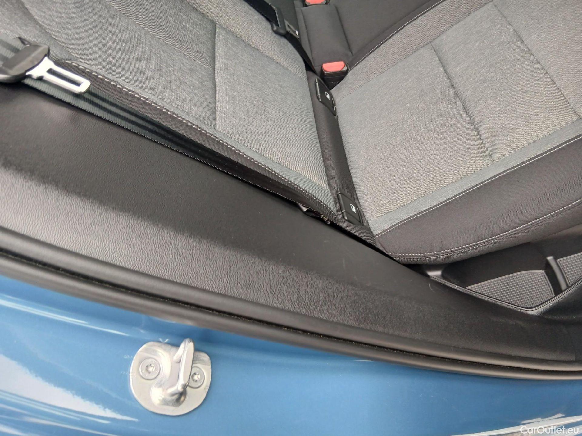  Volvo  XC 40 VOLVO XC40 / 2021 / 5P / todoterreno 1.5 T5 Recharge PHEV Plus Bright Auto #28