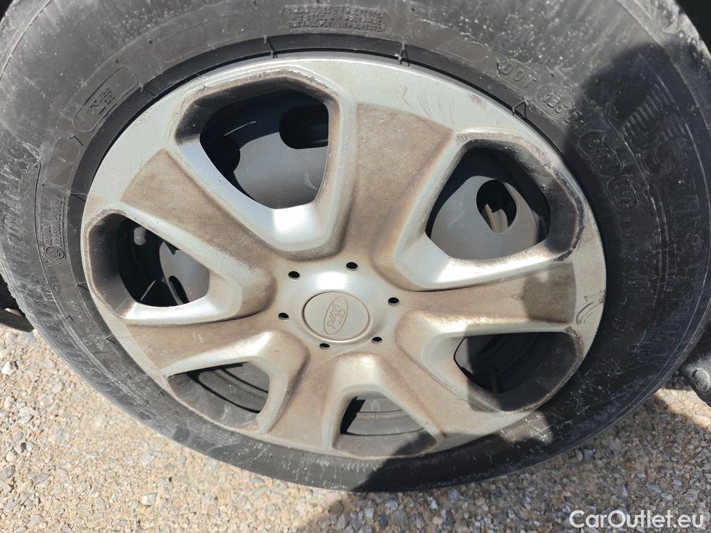  Ford  Transit FORD  Courier/2014/4P/furgón der.turis Van 1.5 TDCi 56kW Trend #70