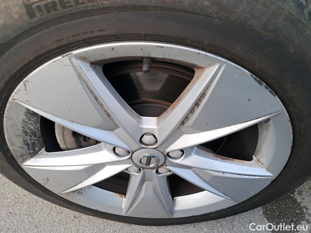  Volvo  V60 VOLVO  Cross Country / 2018 / 5P / familiar 2.0 D4 Auto AWD #14