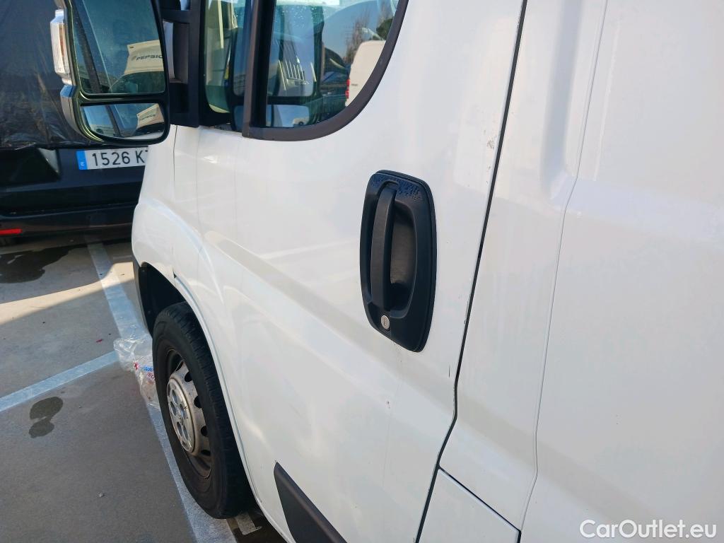  Peugeot  Boxer PEUGEOT  / 2014 / 4P / furgón 335 L2H2 BlueHDi 96KW (130CV) #18