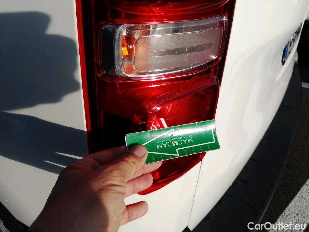  Opel  Vivaro OPEL  / 2019 / 4P / combi 1.5 Diésel 88kW (120CV) S Std Express #21