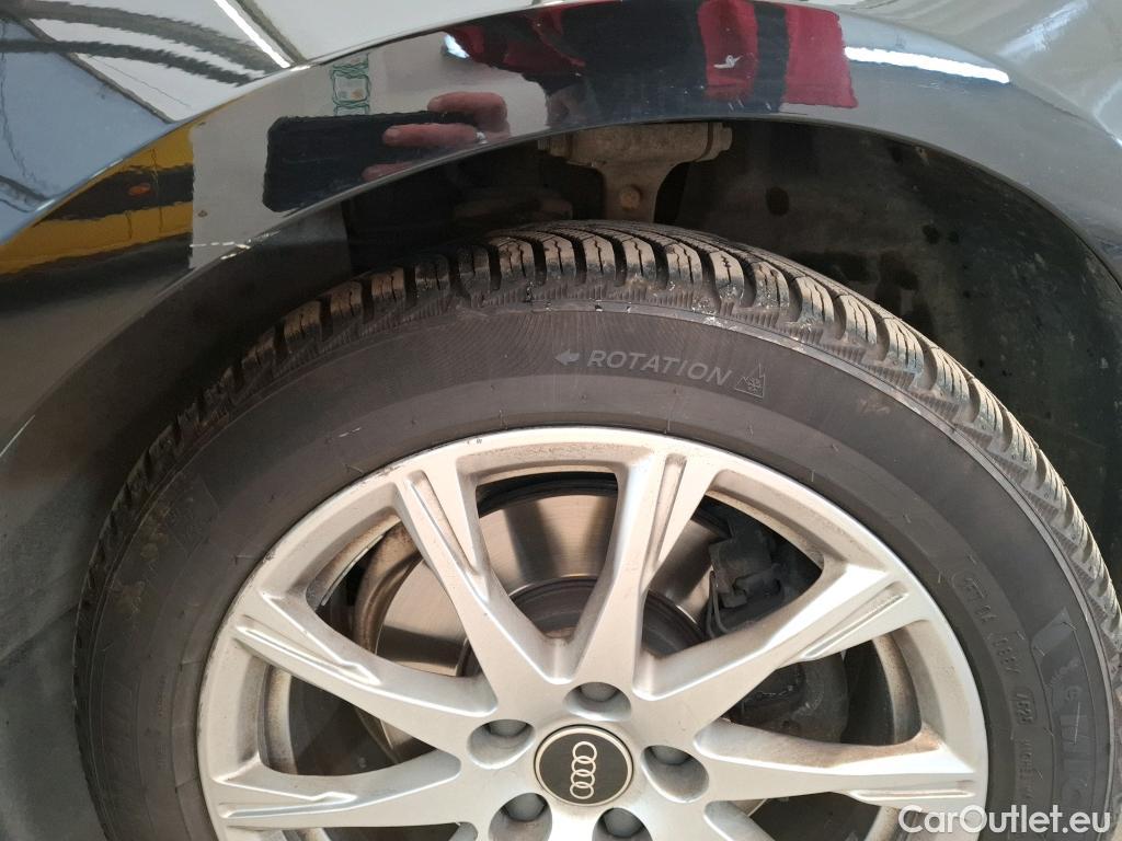  Audi  A4  Avant 30 TDI Business Line 2.0 TDI 135CV BVA7 E6d #13