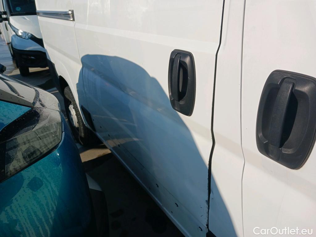  Peugeot  Boxer PEUGEOT  / 2014 / 4P / furgón 335 L2H2 BlueHDi 96KW (130CV) #13